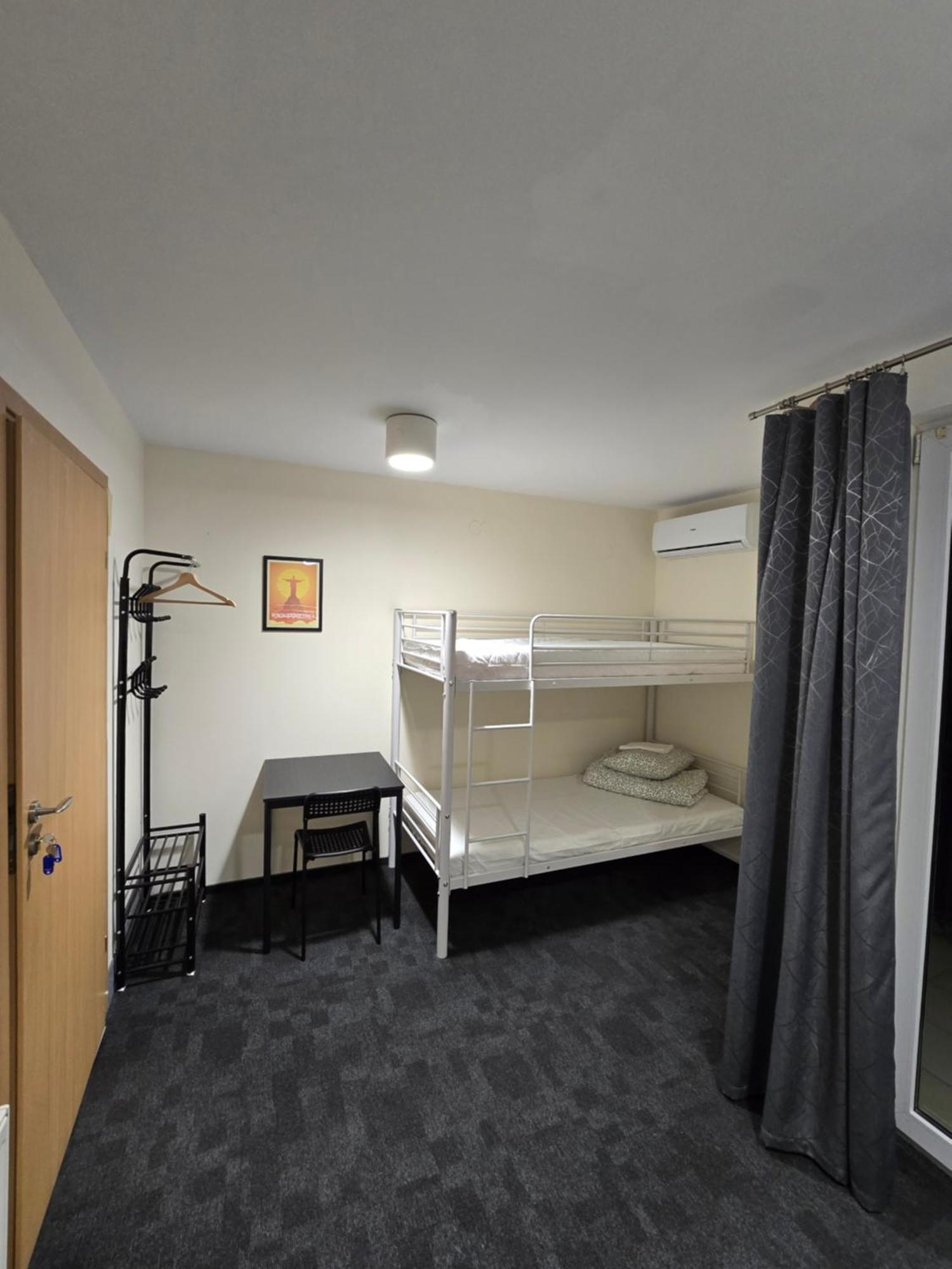Hostel Rooms4rest Skibicka - Private For Tourists - Atr Consulting Sp, Z O,o, Warszawa