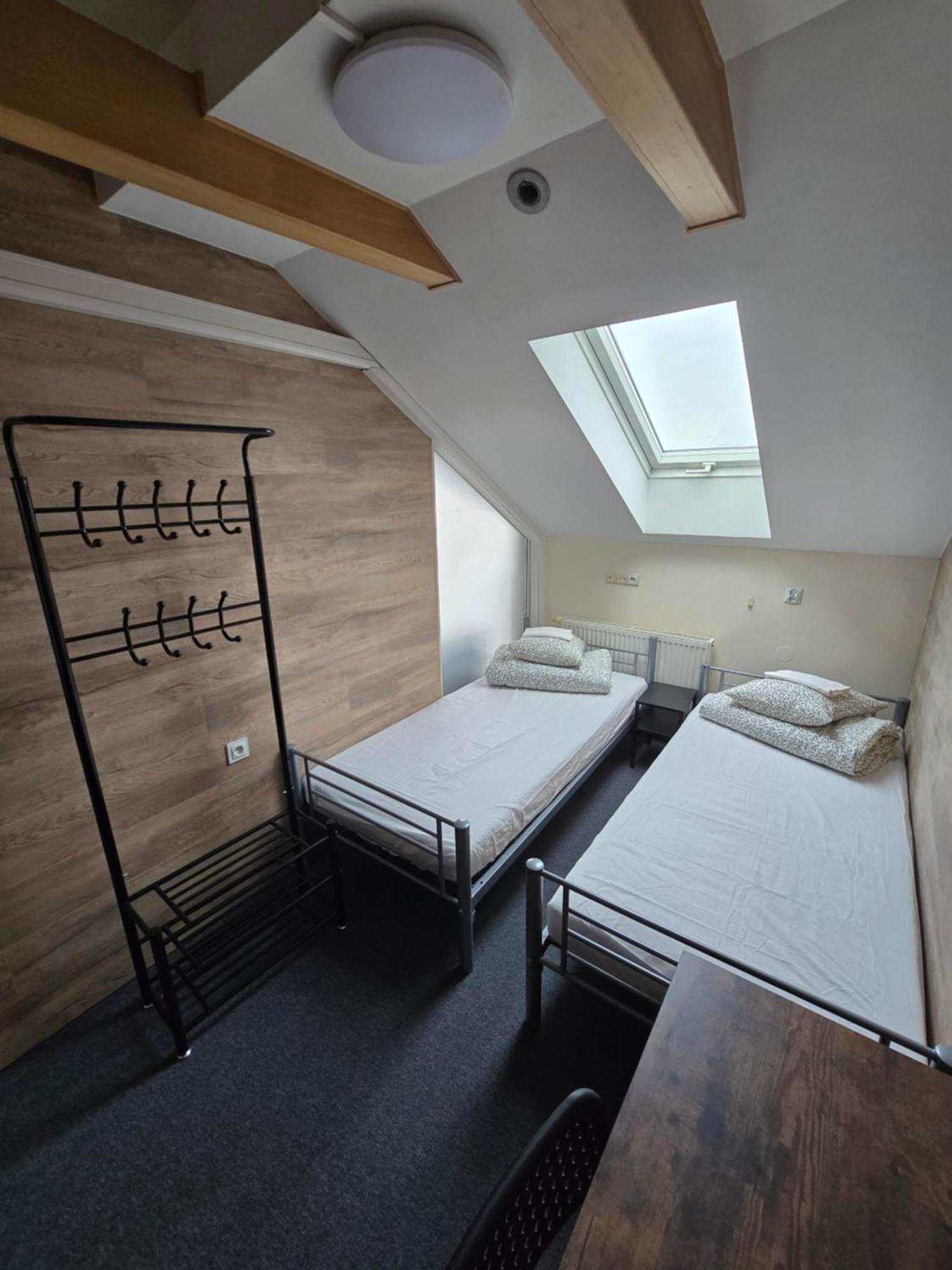 Rooms4rest Skibicka - Private For Tourists - Atr Consulting Sp, Z O,o, Hostel Warszawa
