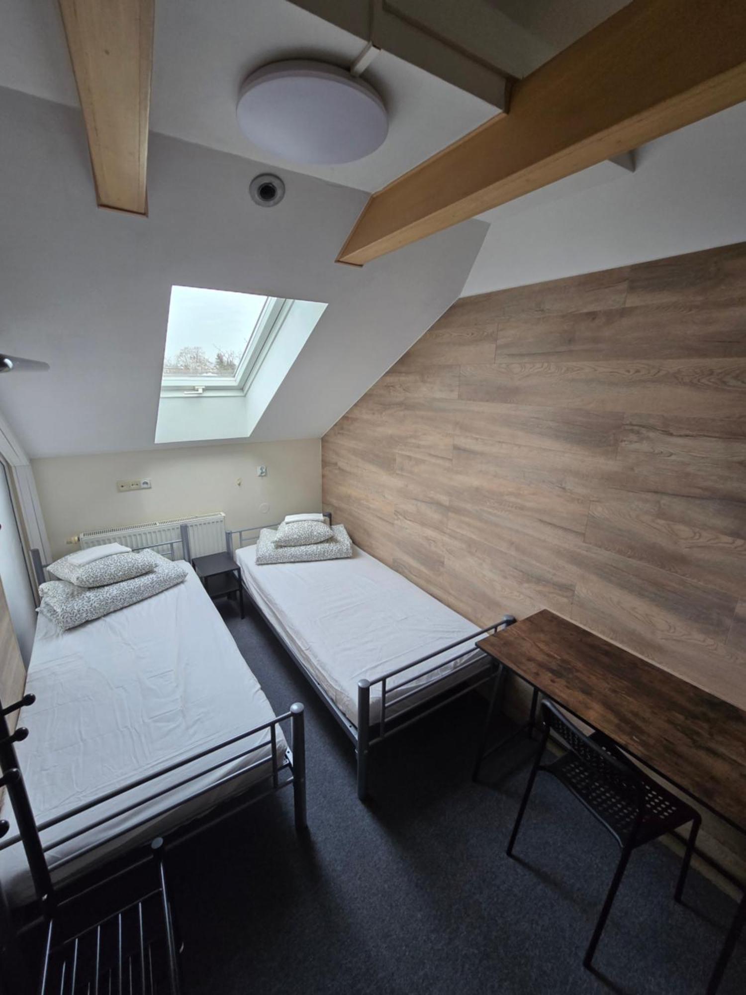 Hostel Rooms4rest Skibicka - Private For Tourists - Atr Consulting Sp, Z O,o, *