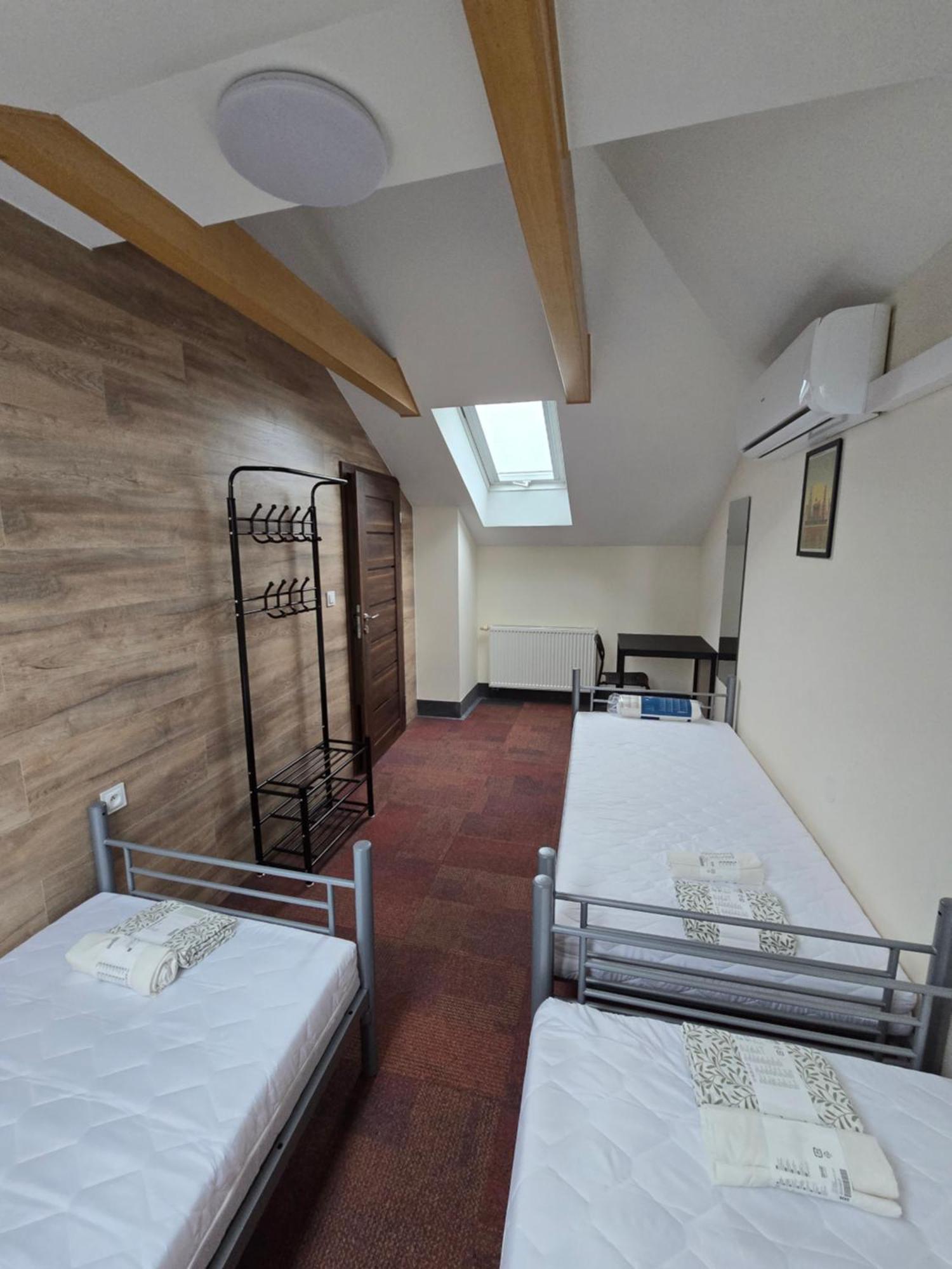 Rooms4rest Skibicka - Private For Tourists - Atr Consulting Sp, Z O,o, Albergue