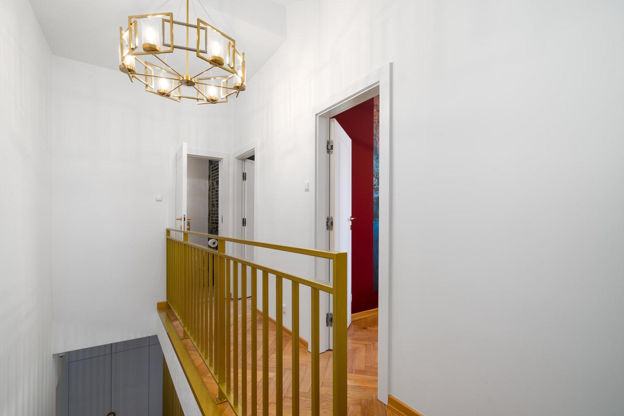 Villa Close- Golden Saska Kepa - Fully Renovated 2025