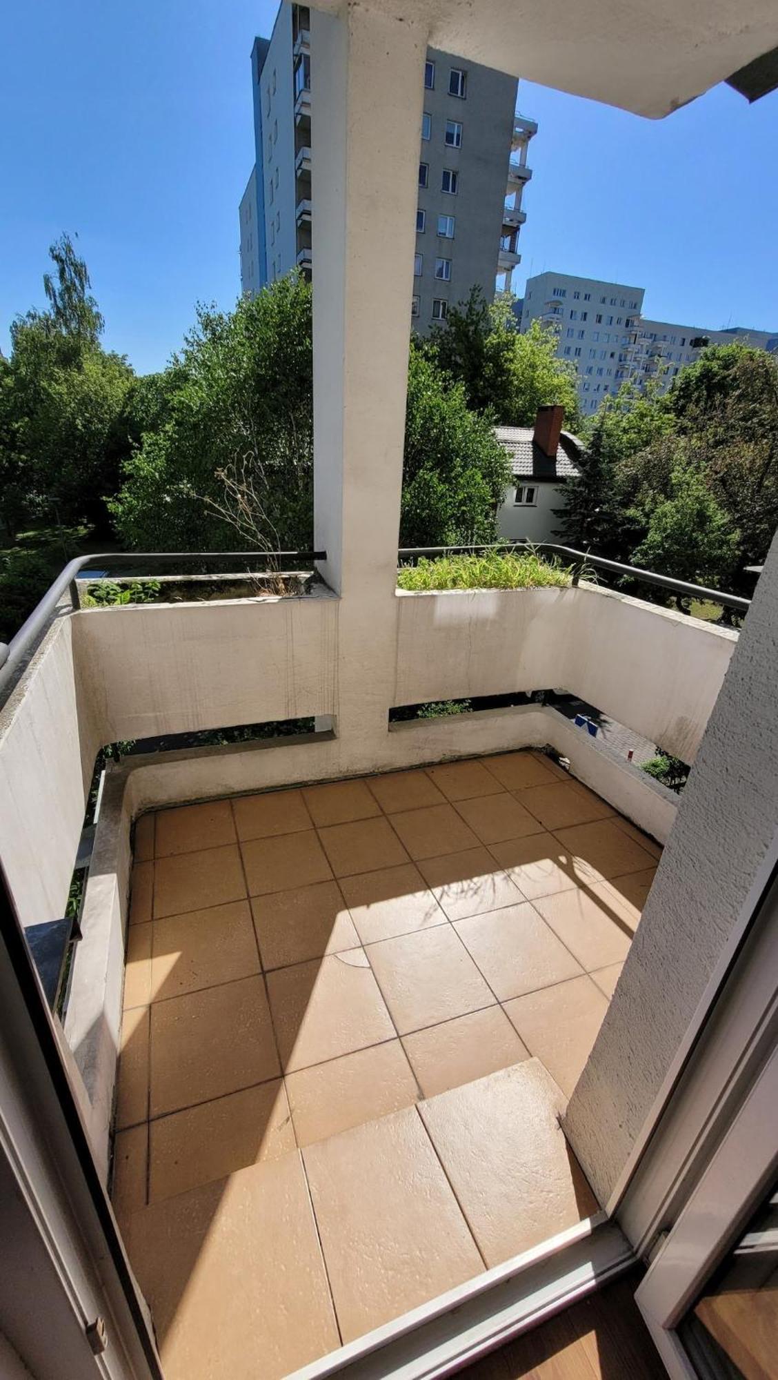 Apartment Przy Metrze Sluzew