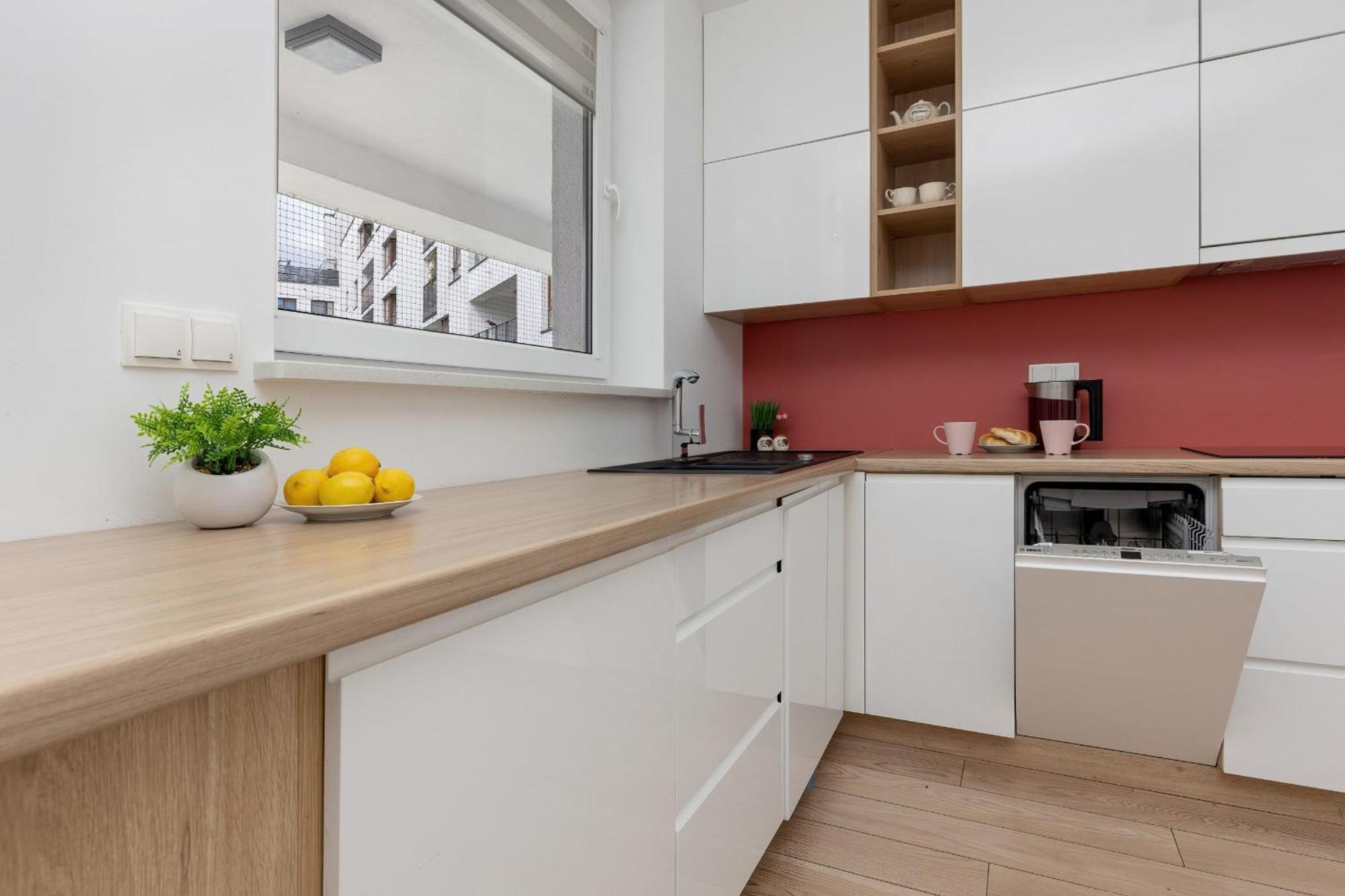 Cosy With Parking Nowaka-jezioranskiego Praga By Renters Apartment