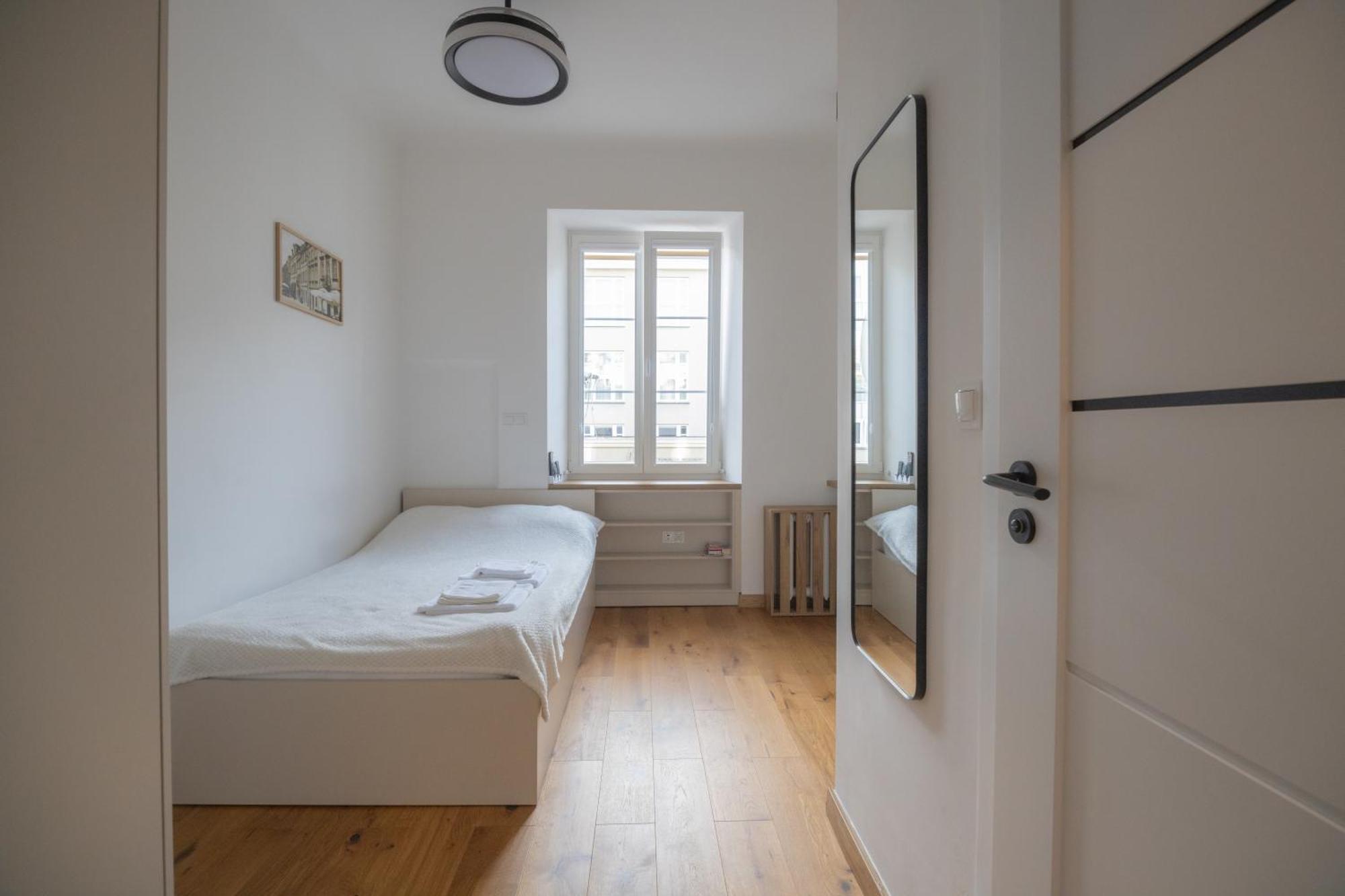 Apartament Micro Chmielna Warszawa