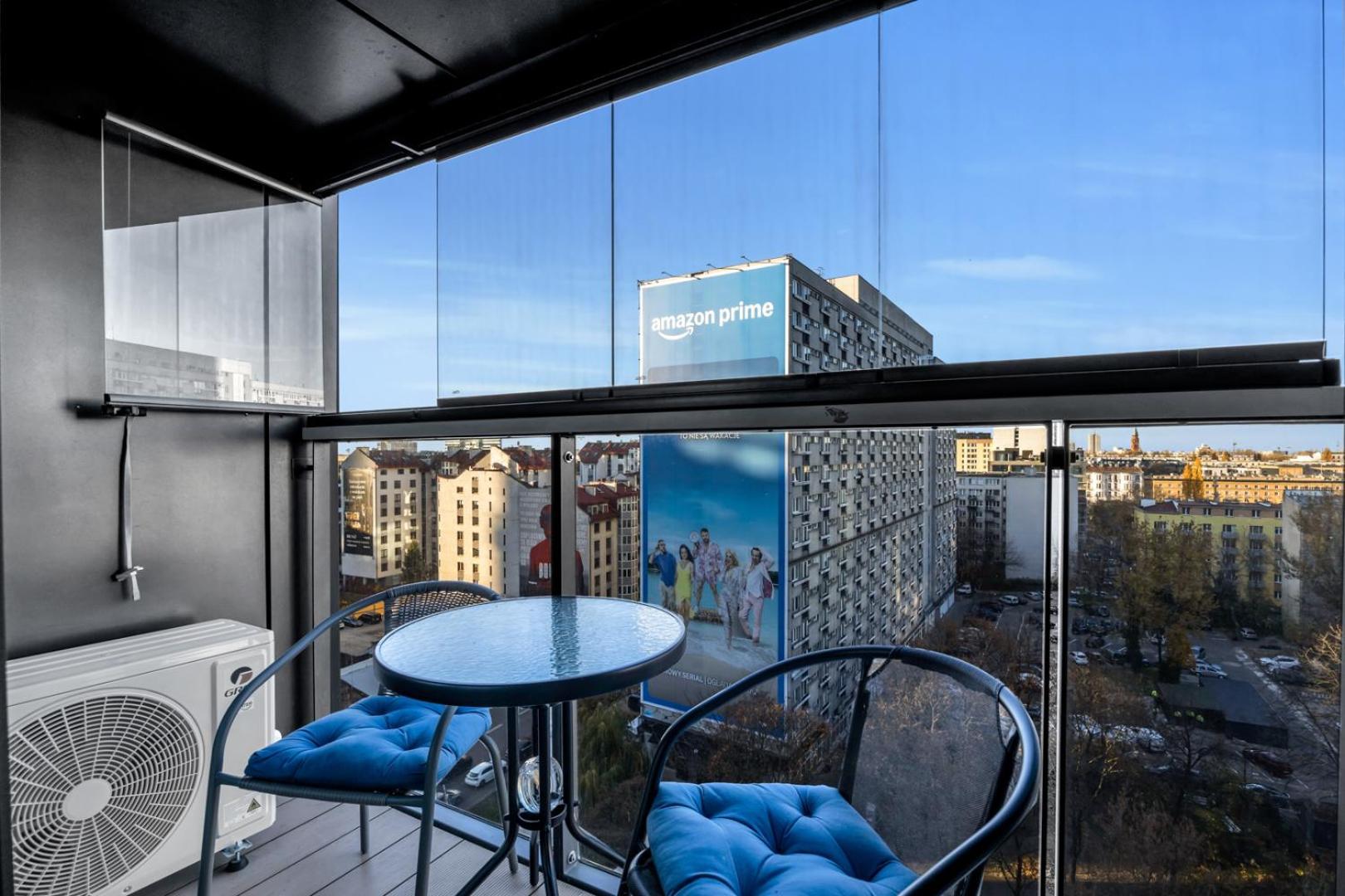 Vipwarsawapartments Sapphire Mennica Apartment Warsaw