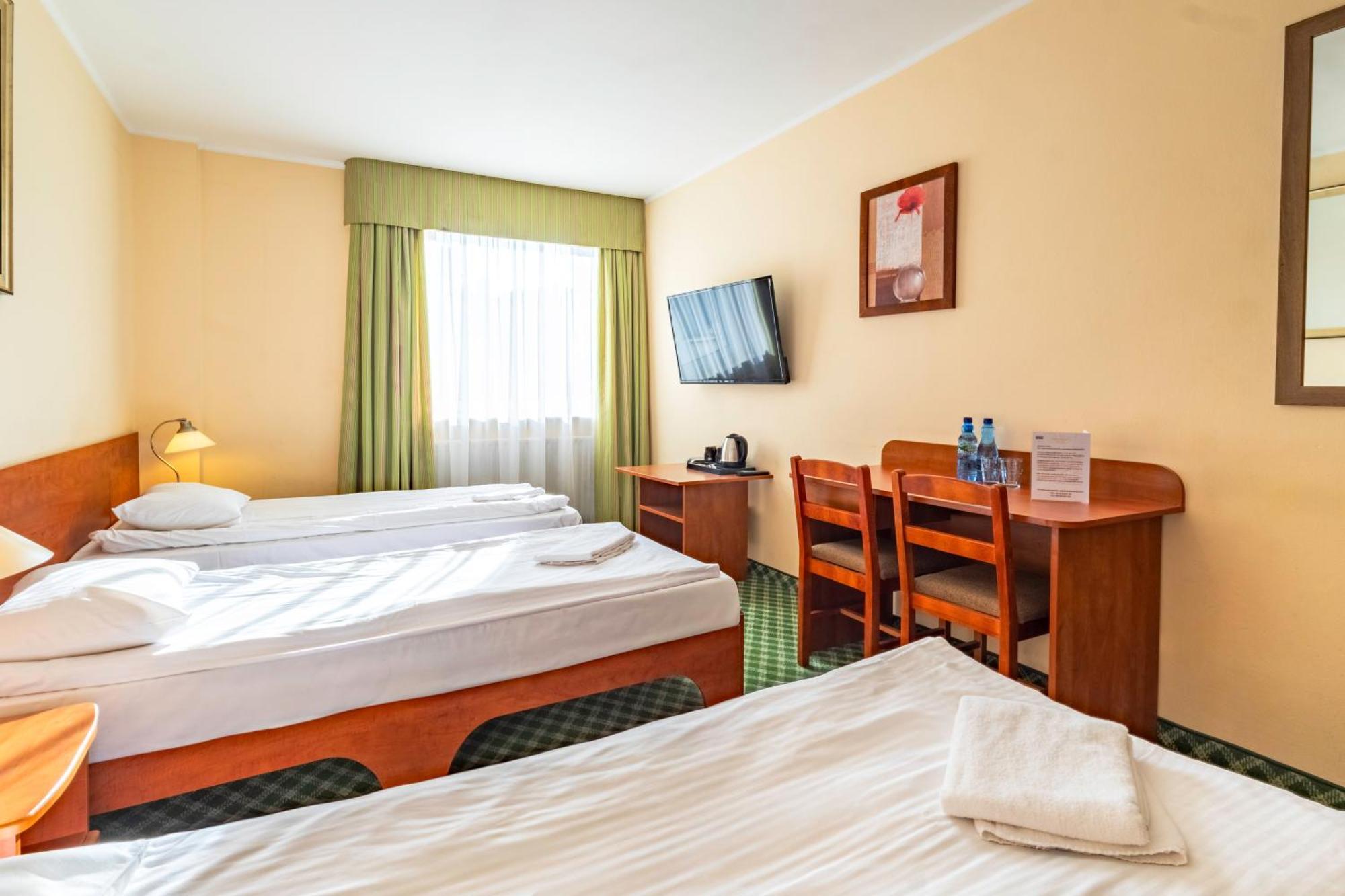 Hotel Hit 3*