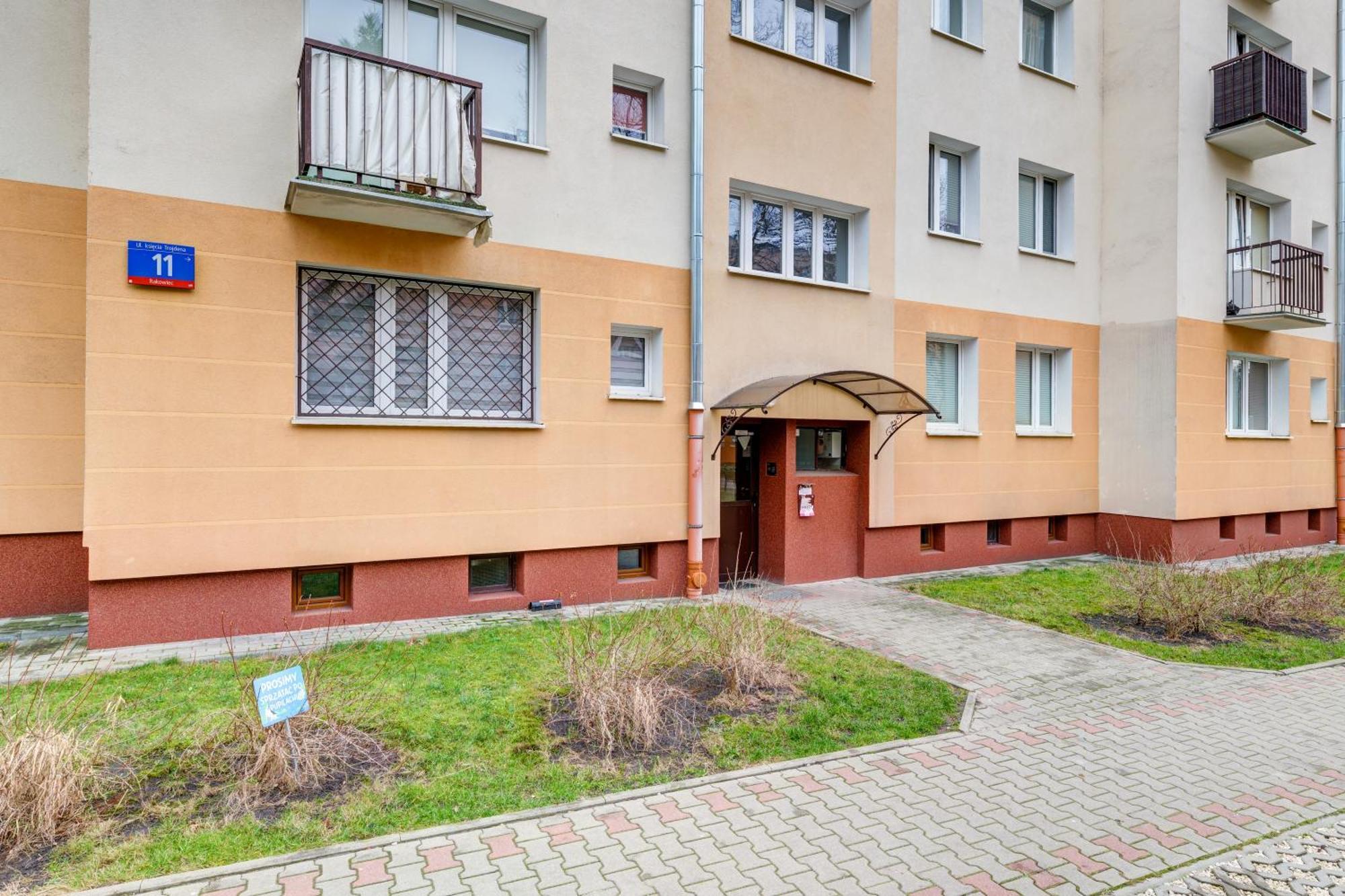 Trojdena 11 By Nyx Warsaw