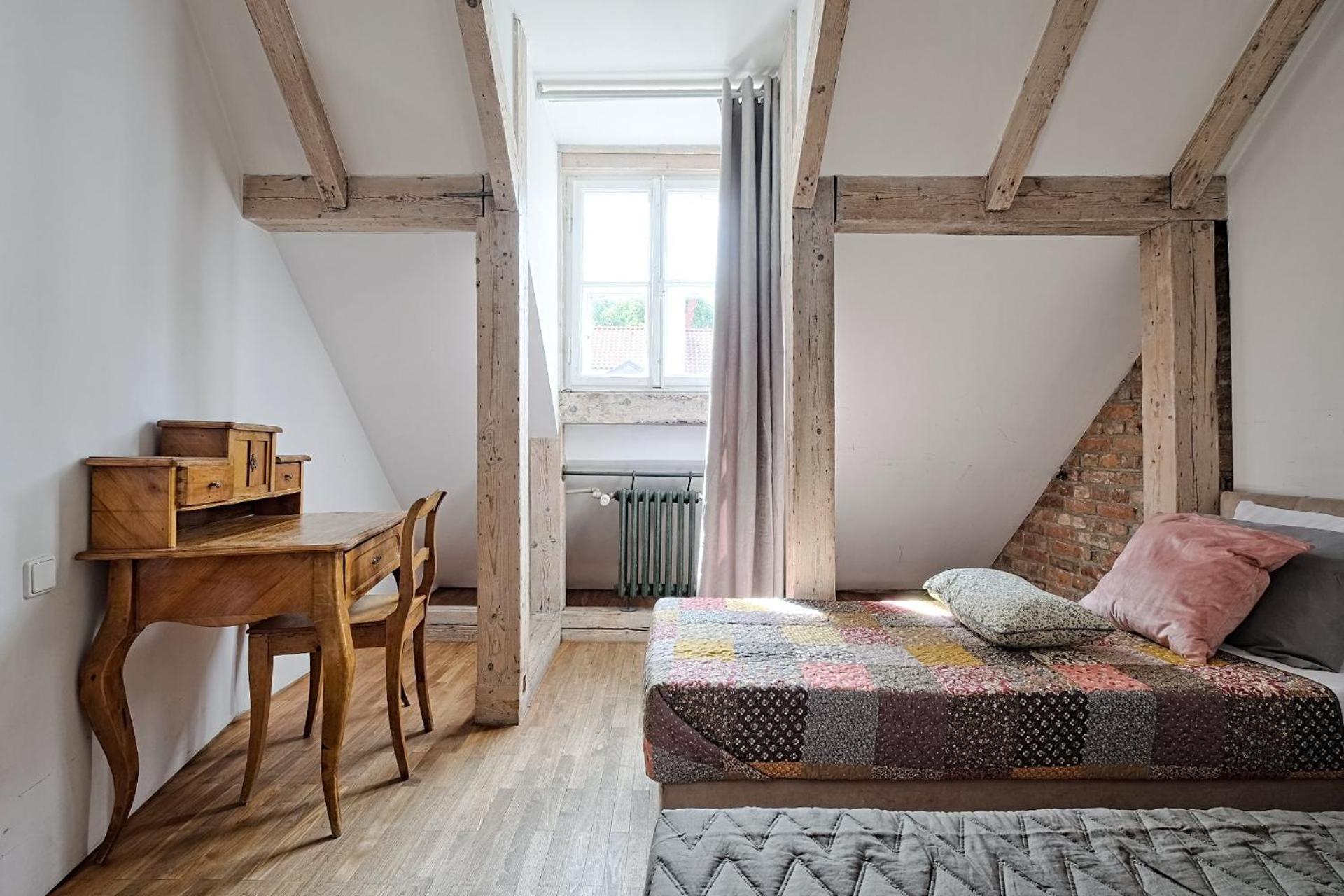 Urbannestgroup - Old Town - Stare - Freta 50 *