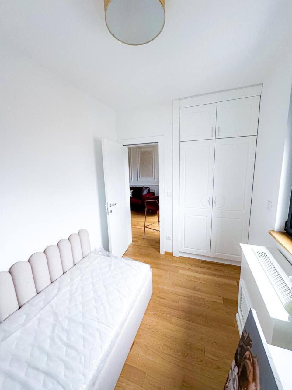 Alberta Koleja Apartamenta Apartment Warsaw