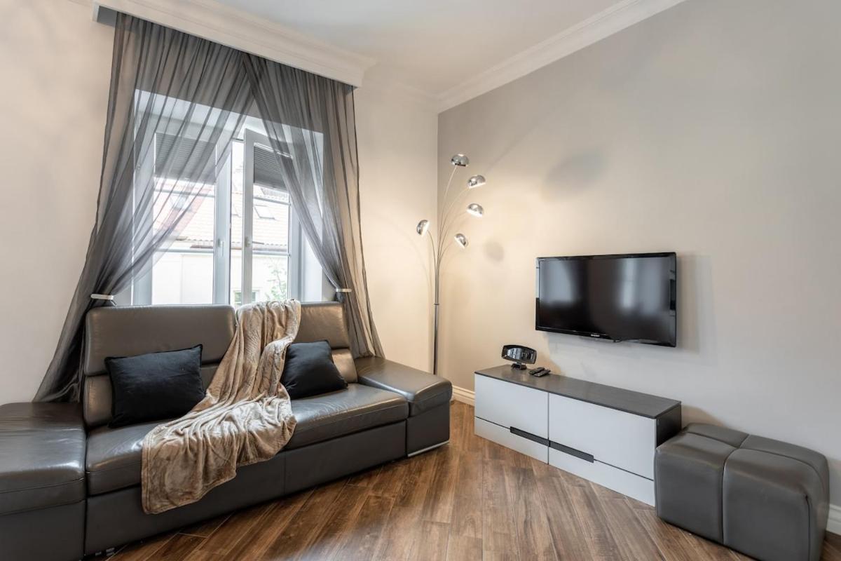 Apartment Golden - Stylish And Luxury - Podwale *