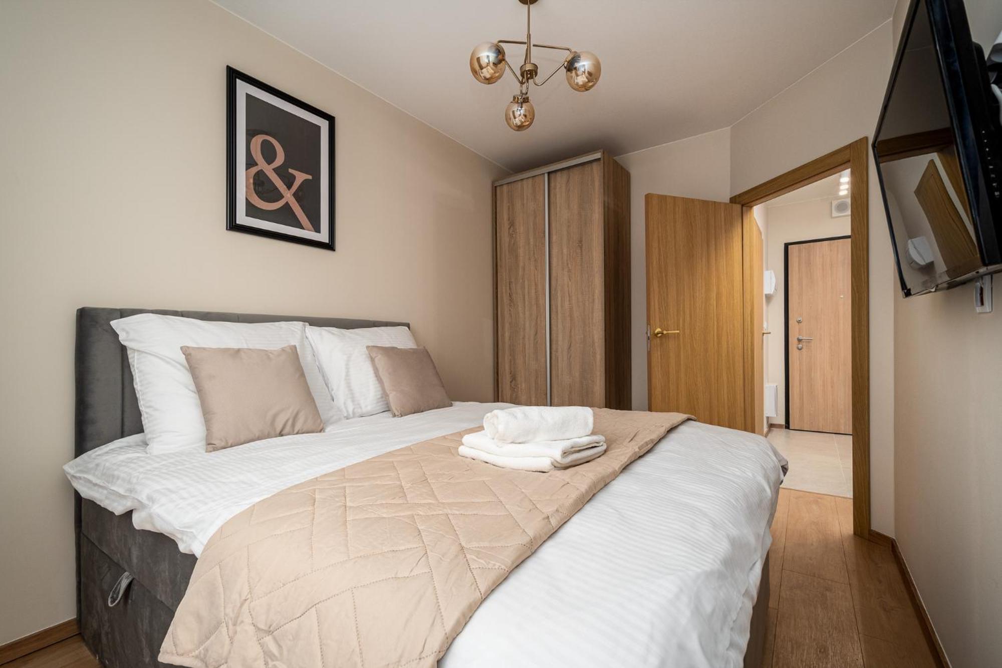 Aycon By Apartment