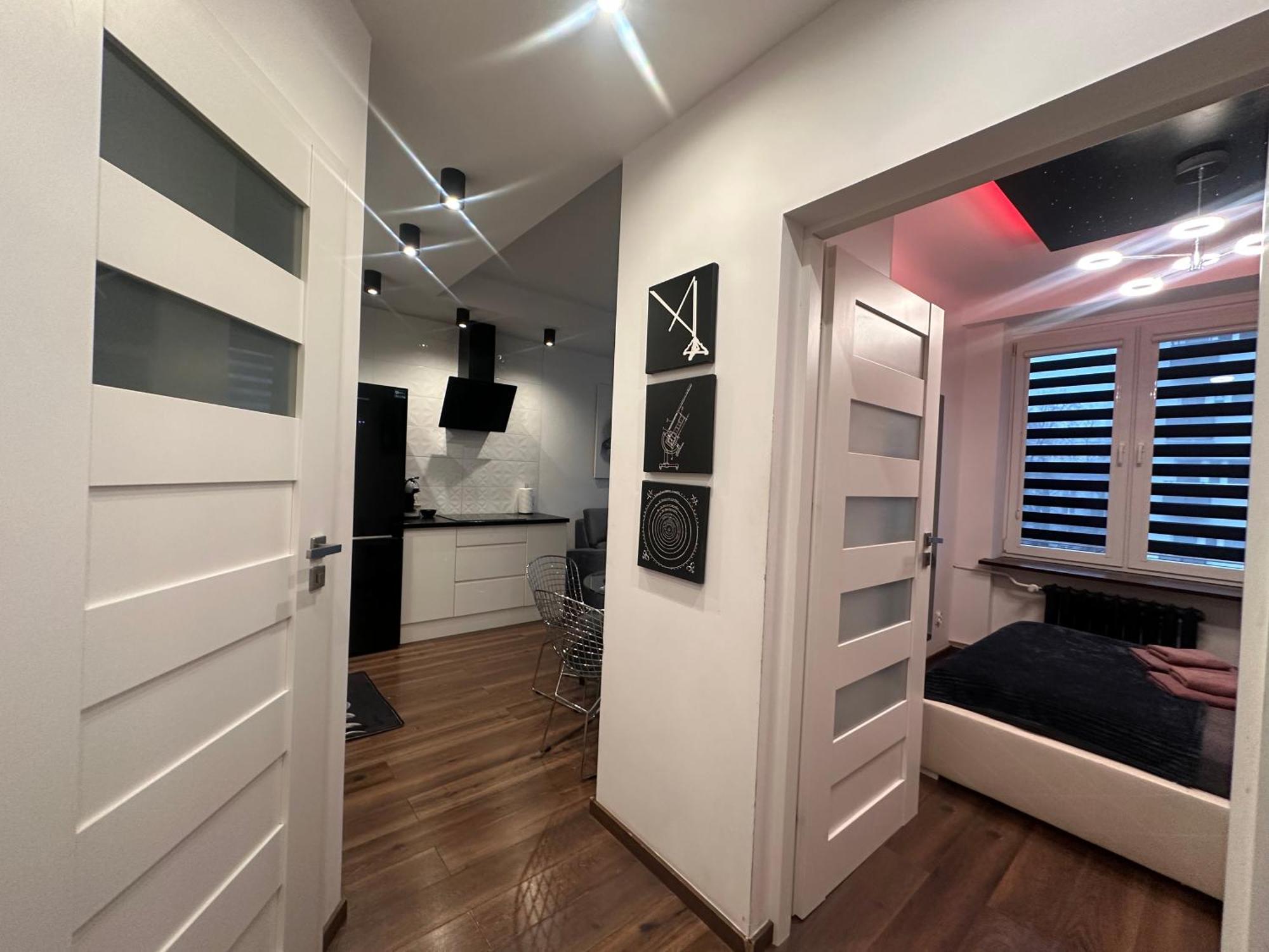 Space 2 Center Apartment Warschau