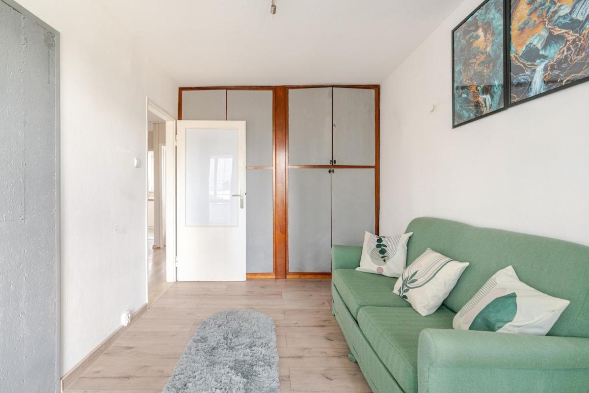 Varsovian Chic - Stylish 2br In Center With Balcony & Views Apartament *