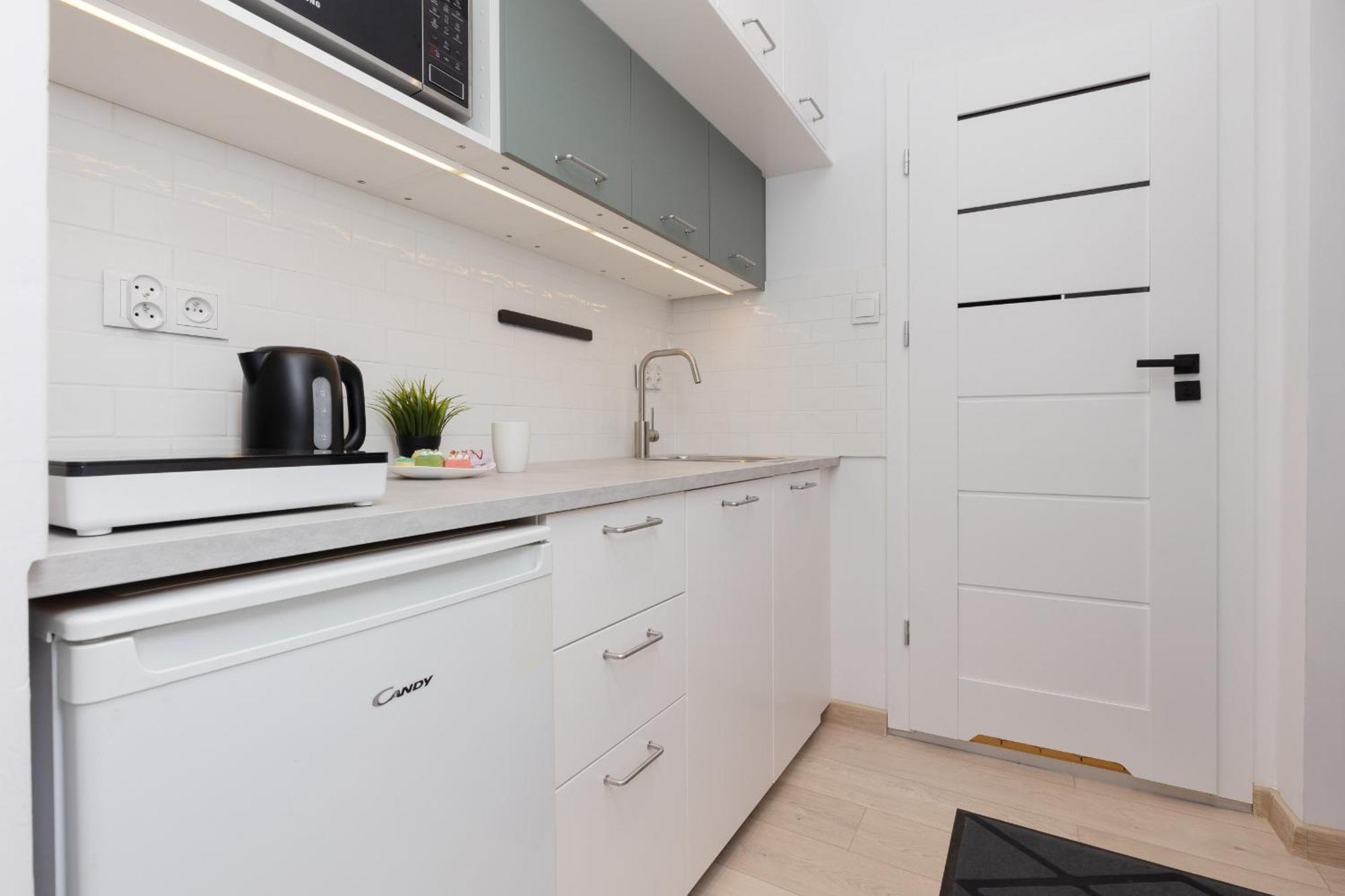 Apartament Aleja Wyzwolenia Studio With Mezzanine Downtown By Renters Warszawa