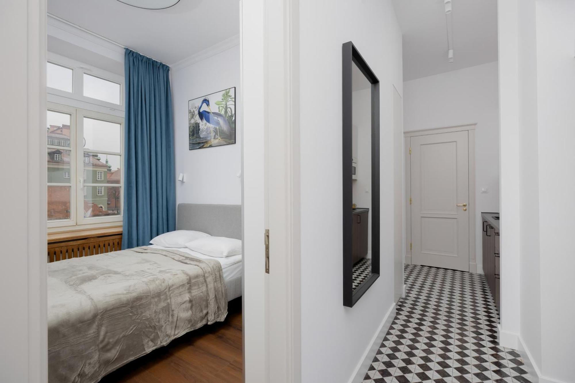 Apartment Heart Of The Old Town Royal By Renters Warsaw