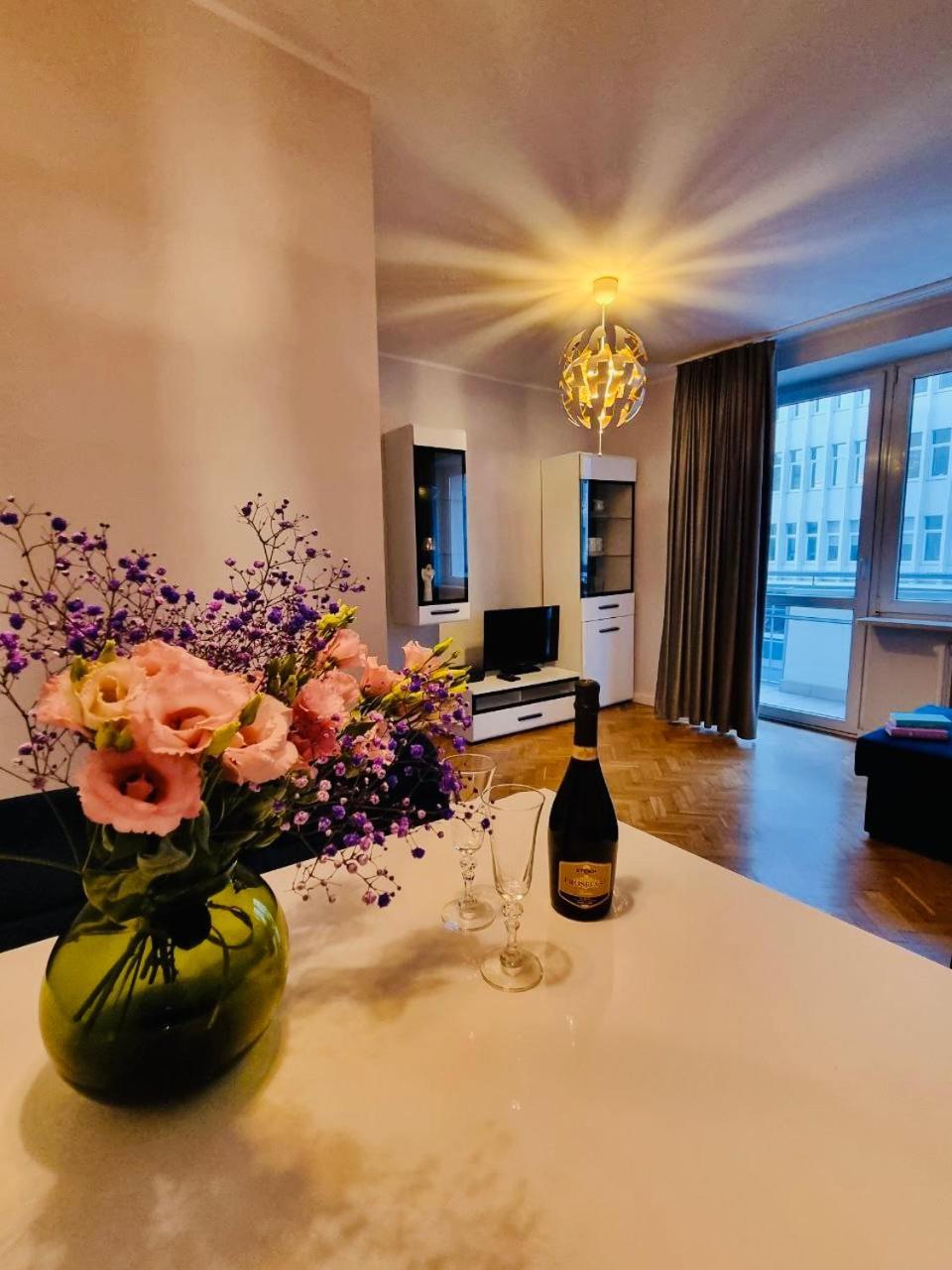 Apartment My Favourite Warschau