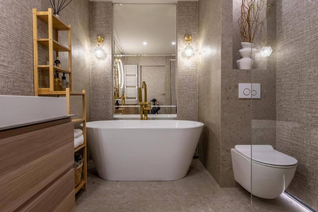 Apartament Kasprzaka 29 *