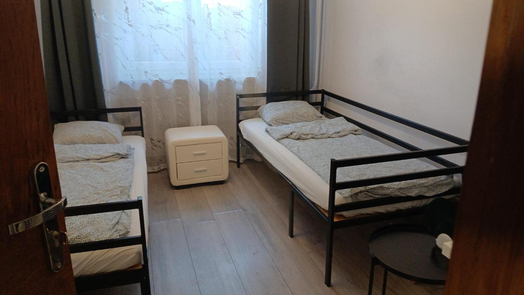 Nhà trọ 22 *