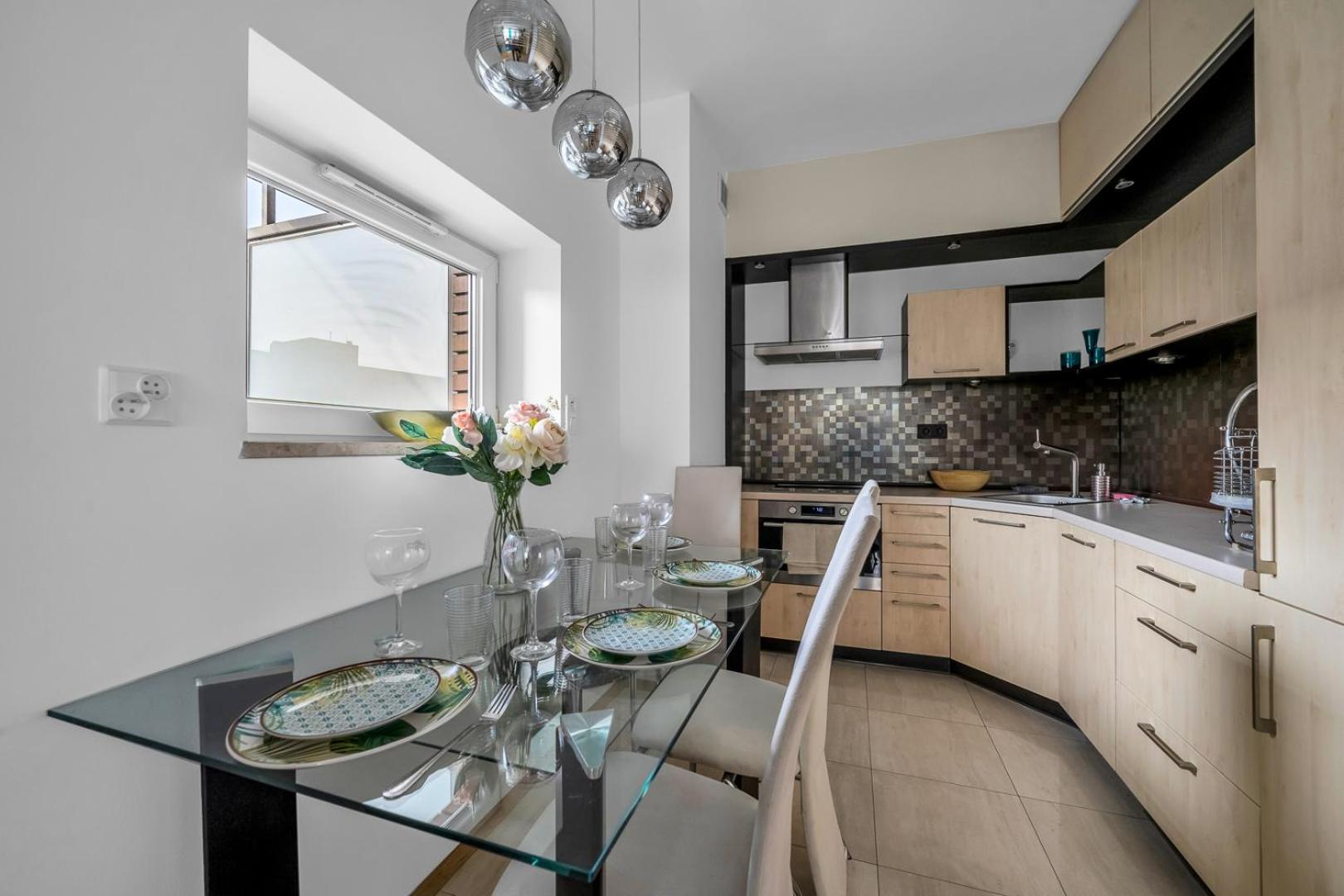 Apartment National Stadium - 7th Floor, Parking And Balcony - By Rentujemy *