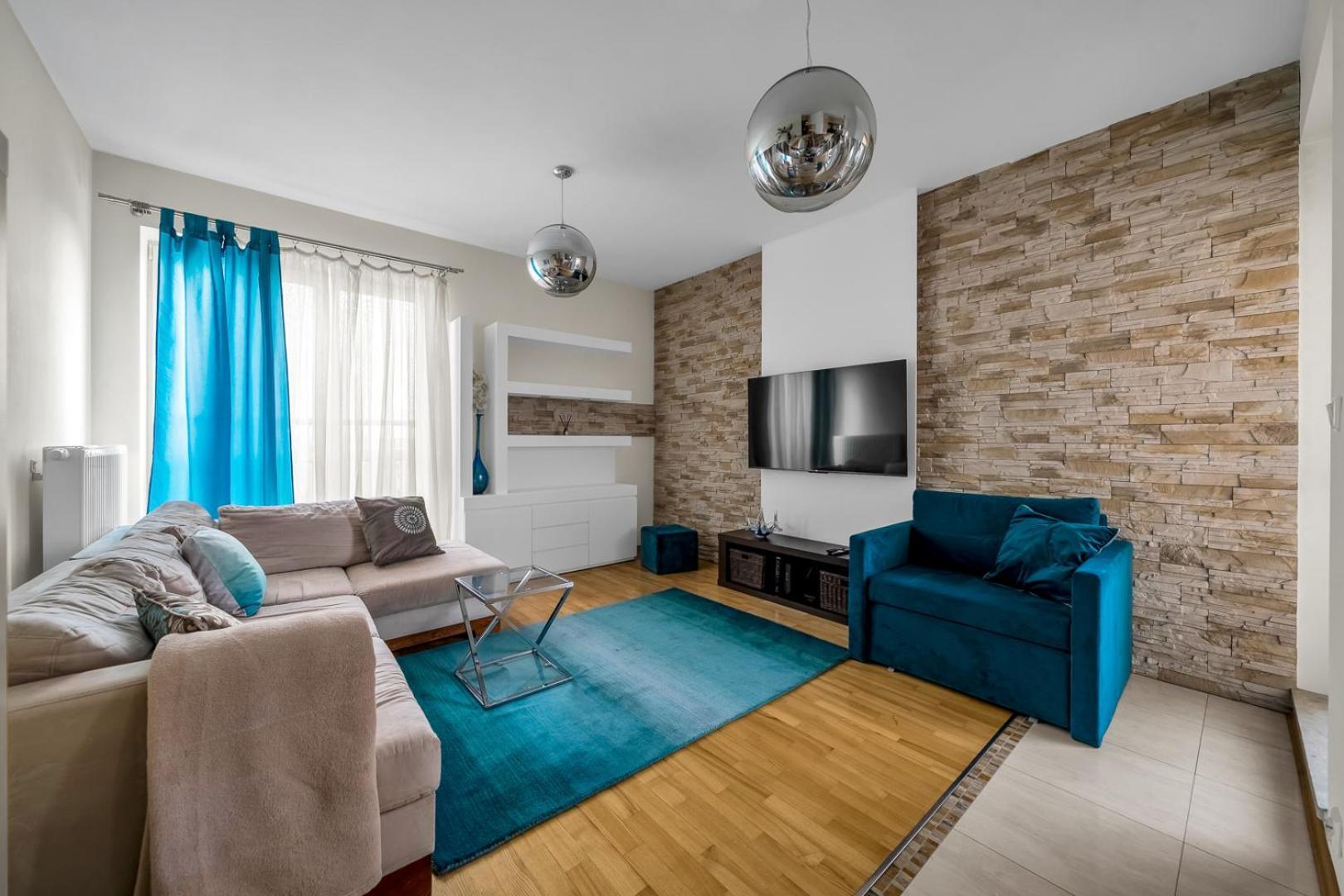 National Stadium - 7th Floor, Parking And Balcony - By Rentujemy Apartment *