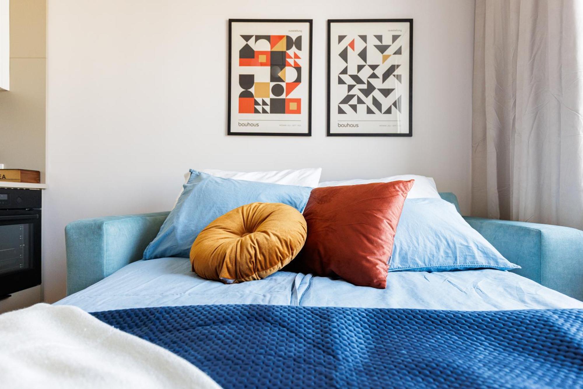 Carmel Apartment *