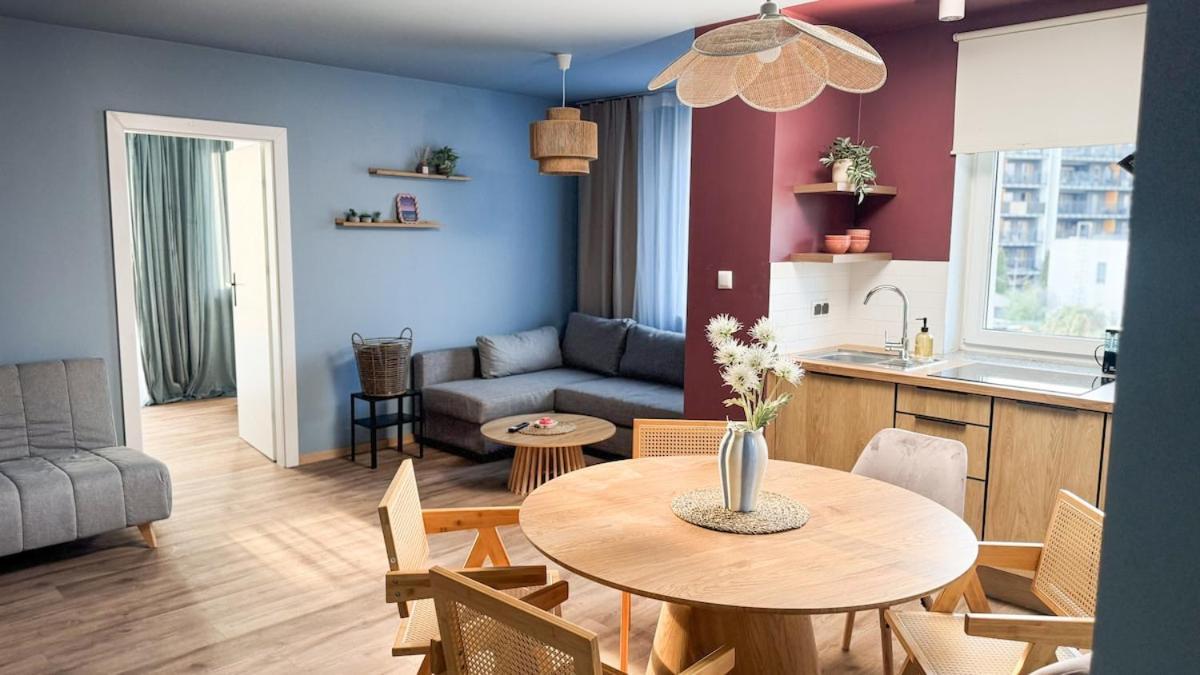 Apartment Blue With Balcony Warsaw