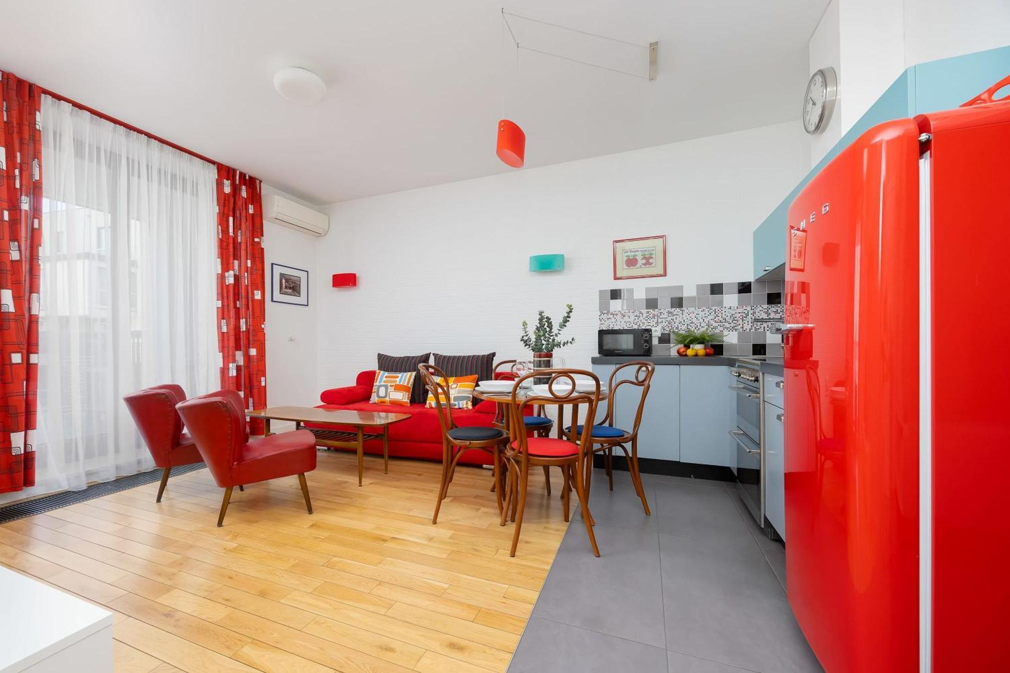 Leszczynska American Retro With Balcony Warsaw's Powisle By Renters Apartment Warsaw