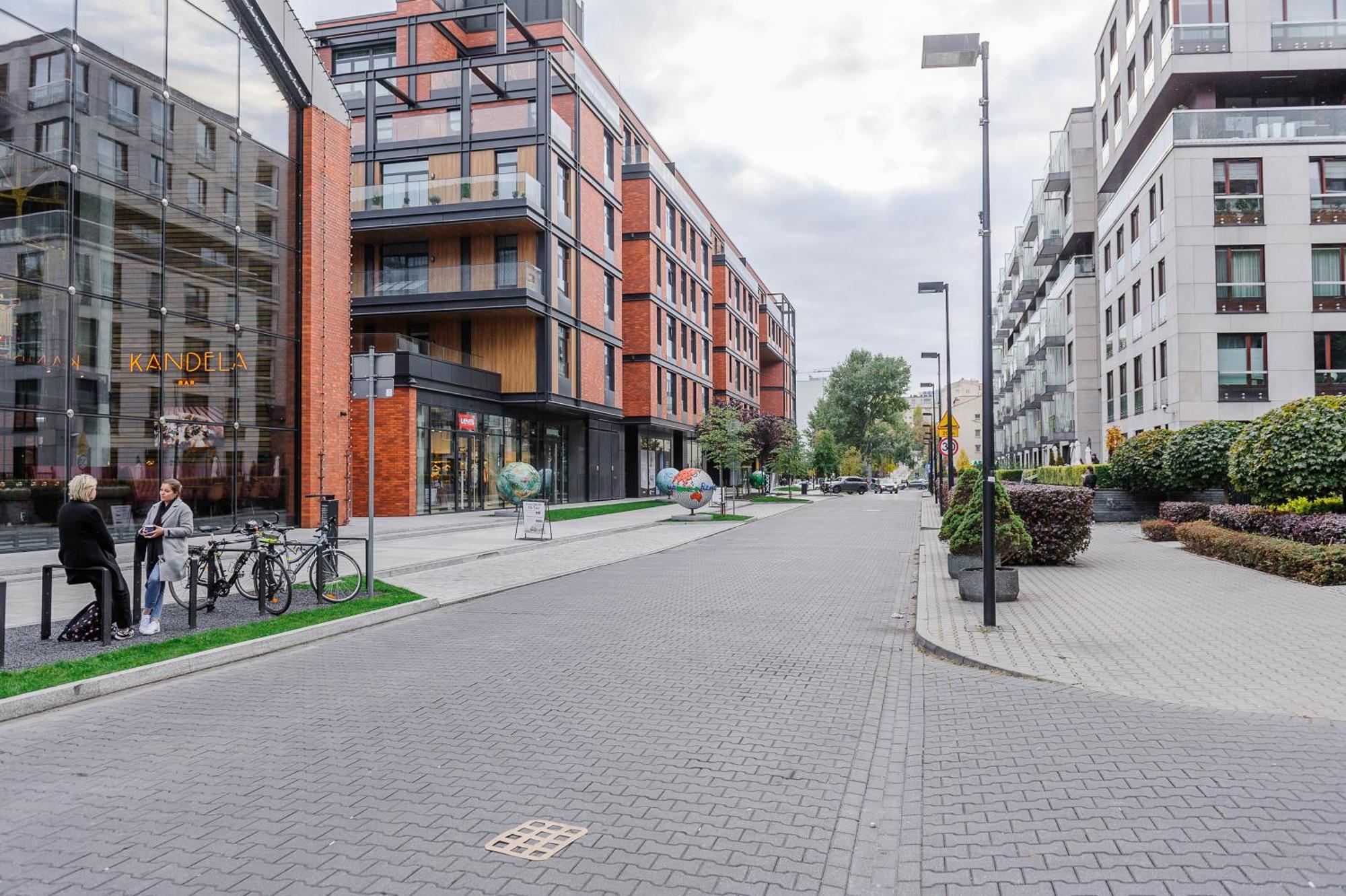 Lumina Luxury 3-rooms In *