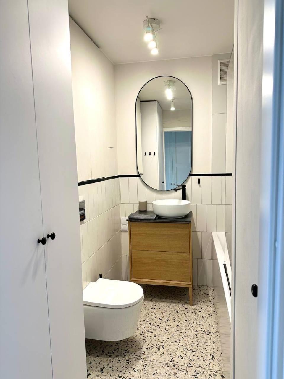 Apartment Ohmyhome - Platynowa