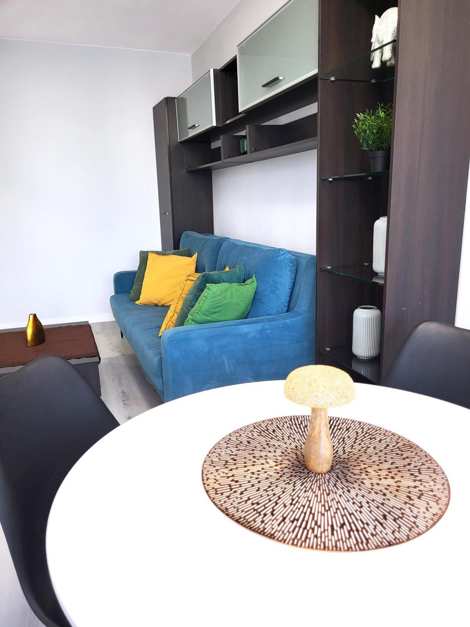 Enjoy! Czerniakowska Torwar Apartment