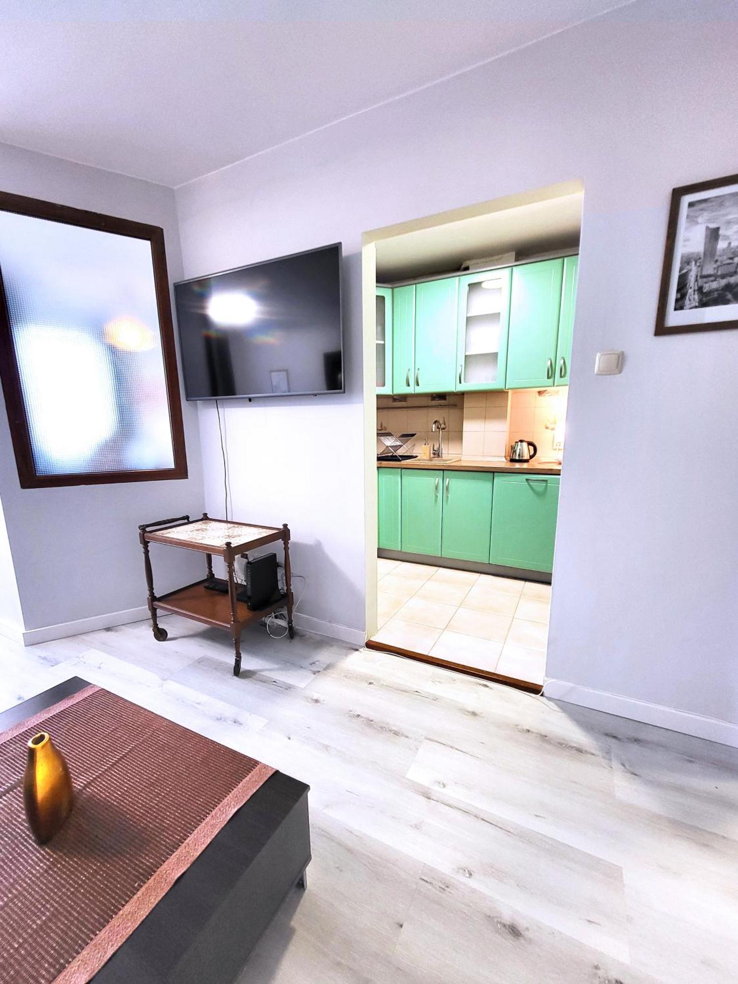 Enjoy! Czerniakowska Torwar Apartment Warsaw