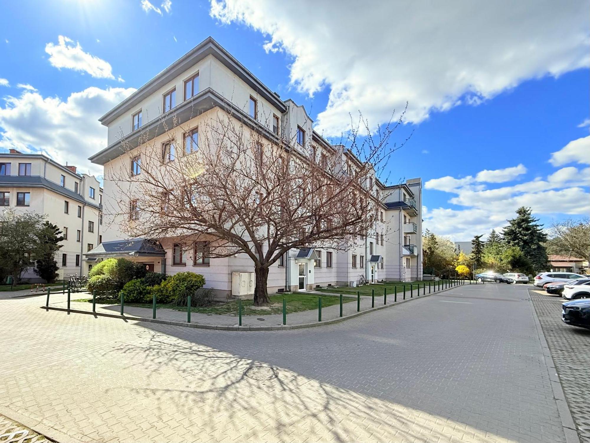 Superior Wlodarzewska, 2 Rooms, 1 Bedroom, Parking! 24h Reception!