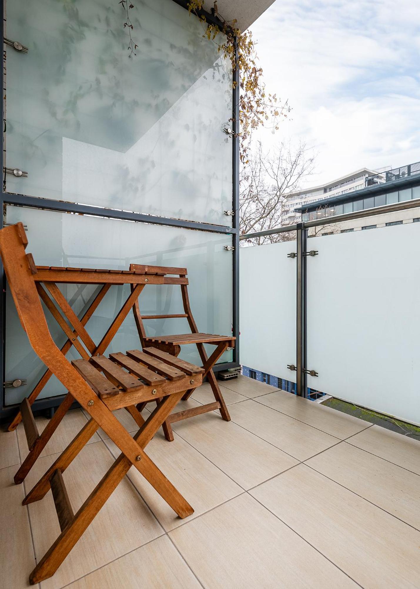 Rentplanet - Przy Moscie Lazienkowskim Apartment