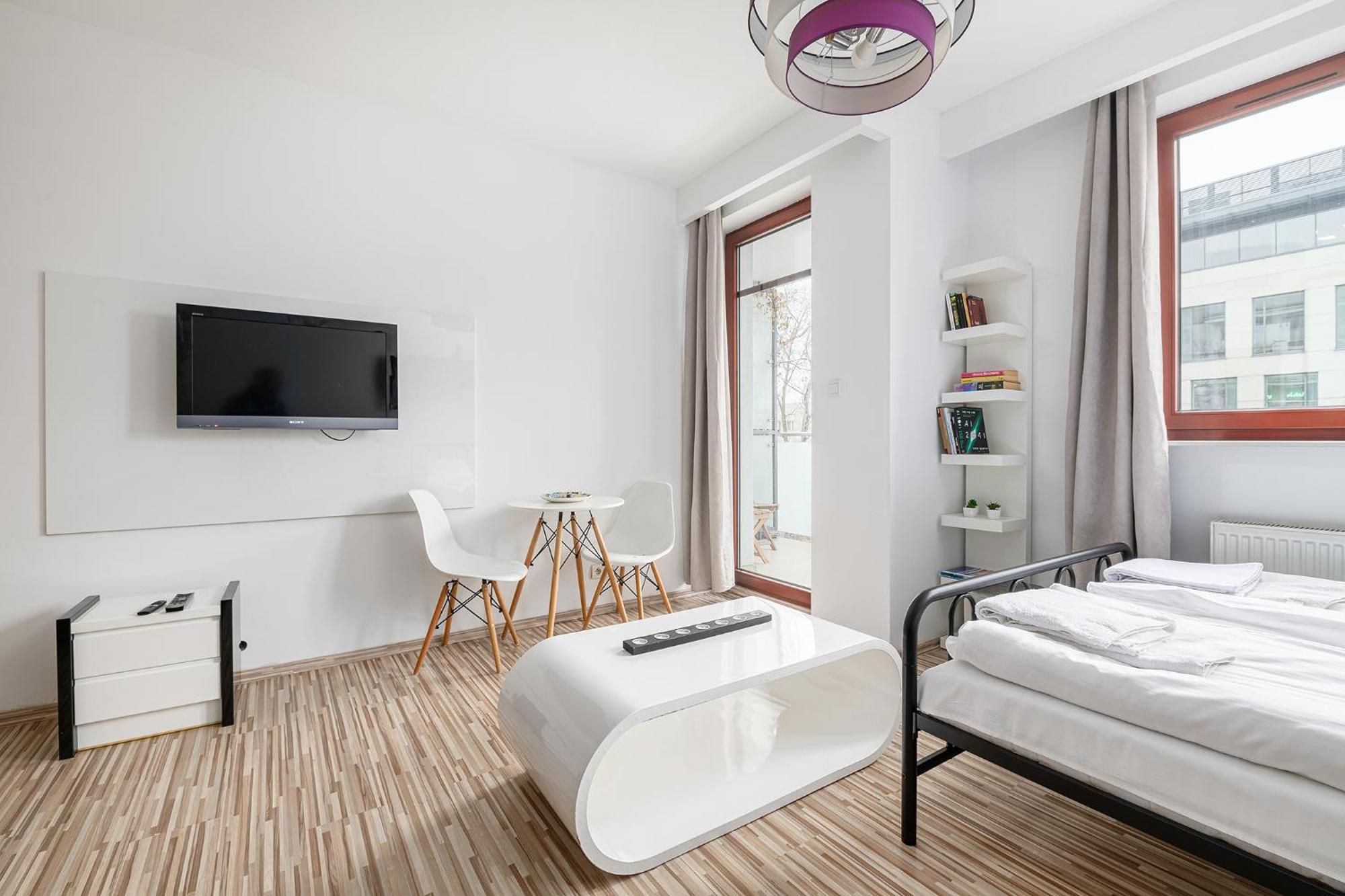 Apartment Rentplanet - Przy Moscie Lazienkowskim