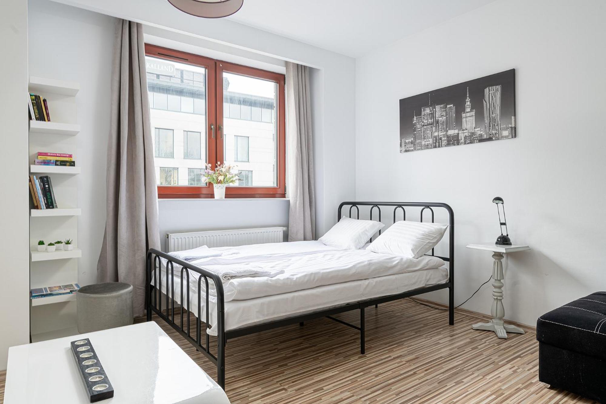 Rentplanet - Przy Moscie Lazienkowskim Apartment Warsaw