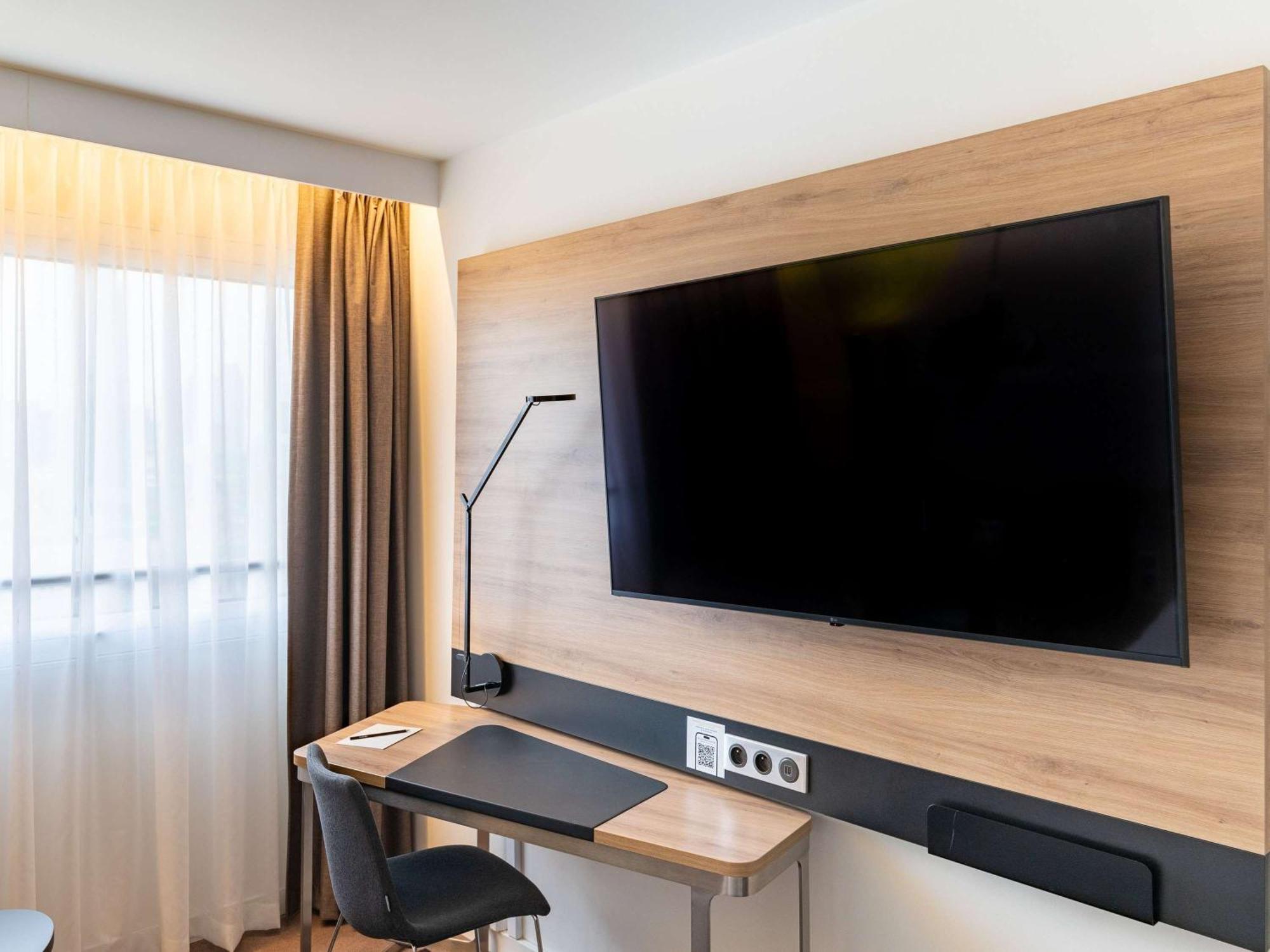 Novotel Centrum 4*