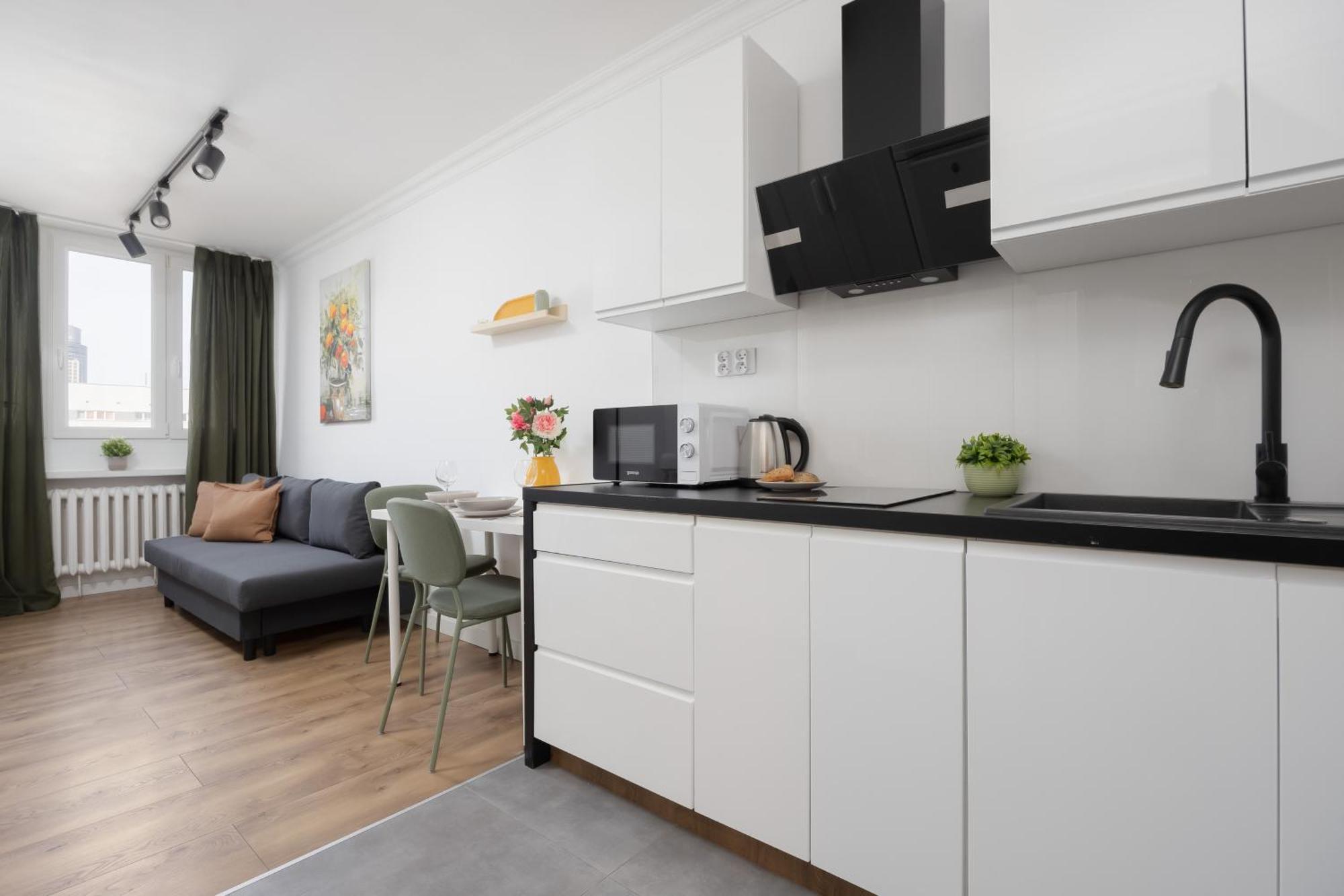 Apartment Cosy In The Centre Of By Renters *