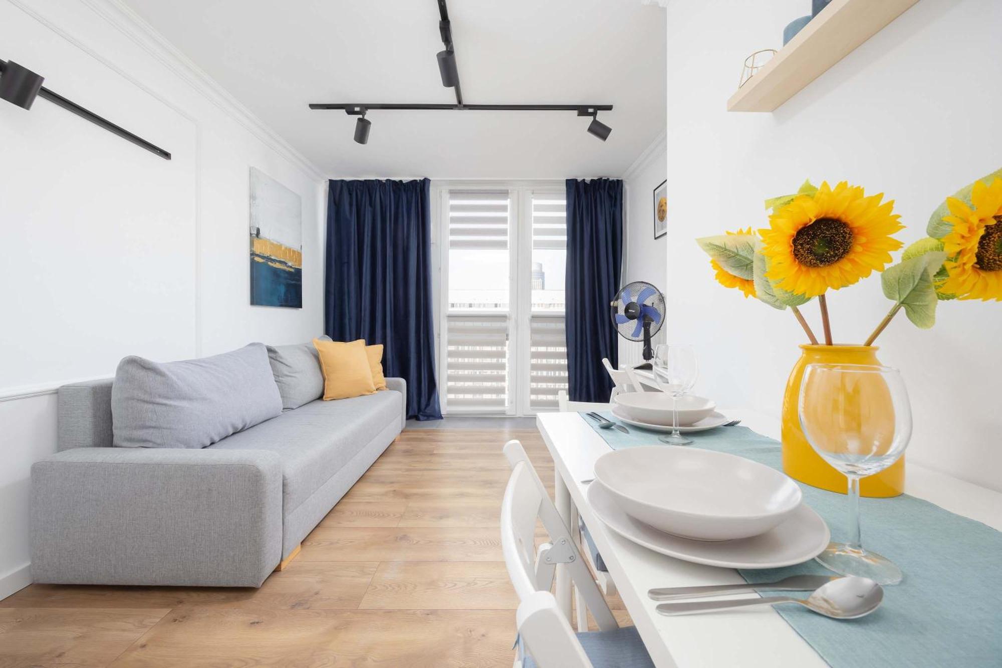 Cosy In The Centre Of By Renters Warsaw