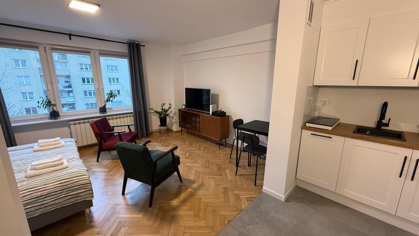 Sloneczne I Przytulne Mieszkanie Na Muranowie * Warszawa