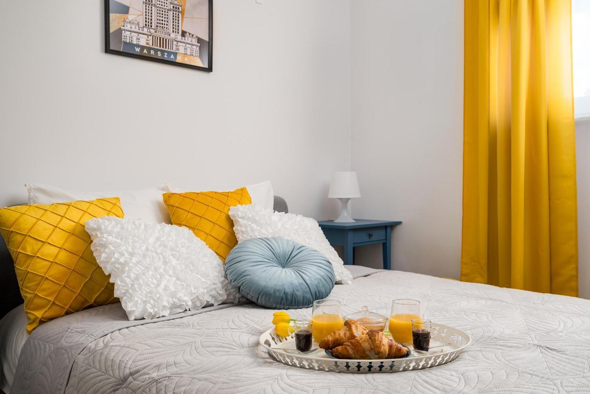 Riverside Retreat By Vistula 2br & Separate Living & Balcony In The Center Apartament