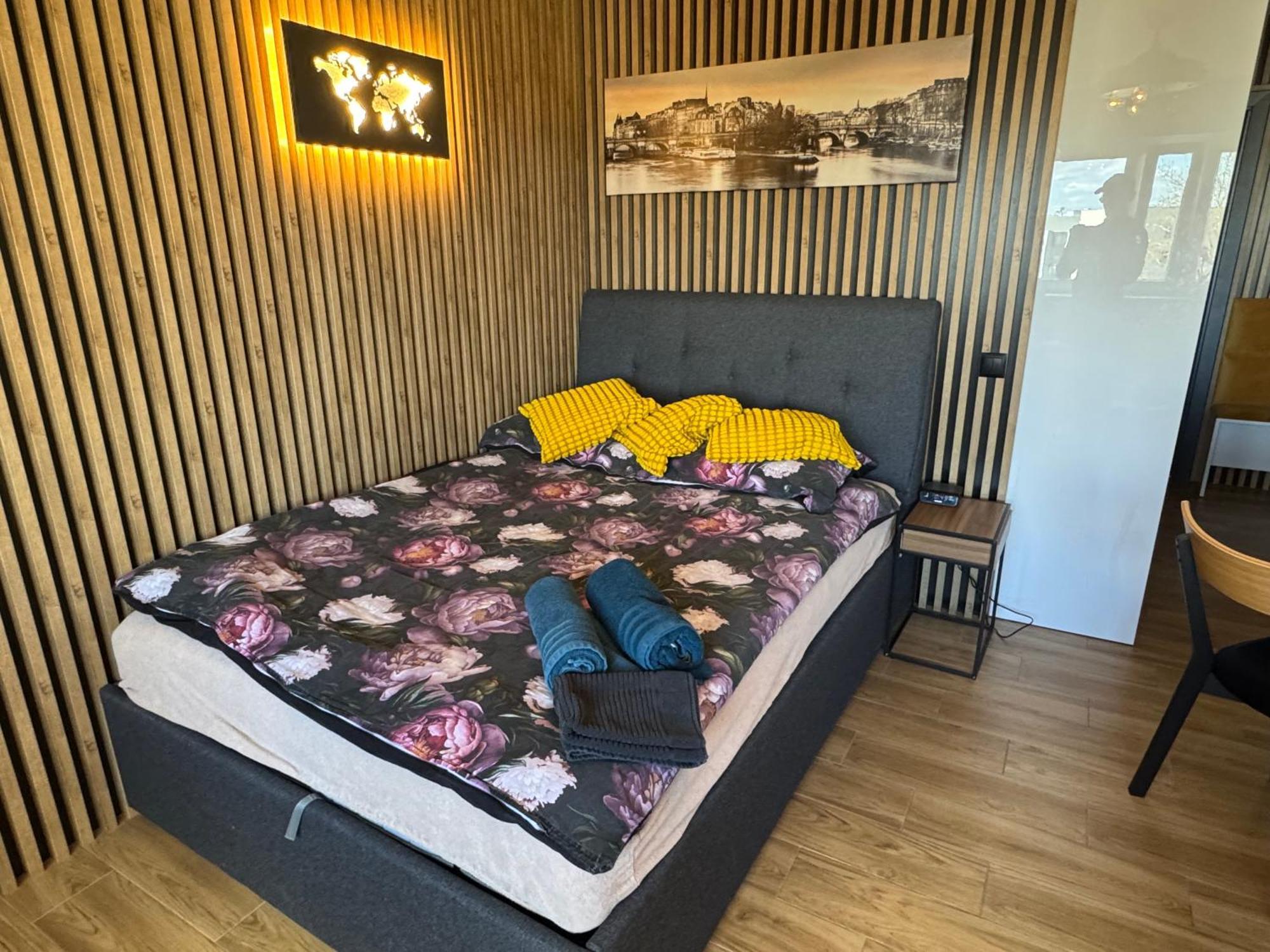 Prestige Loft