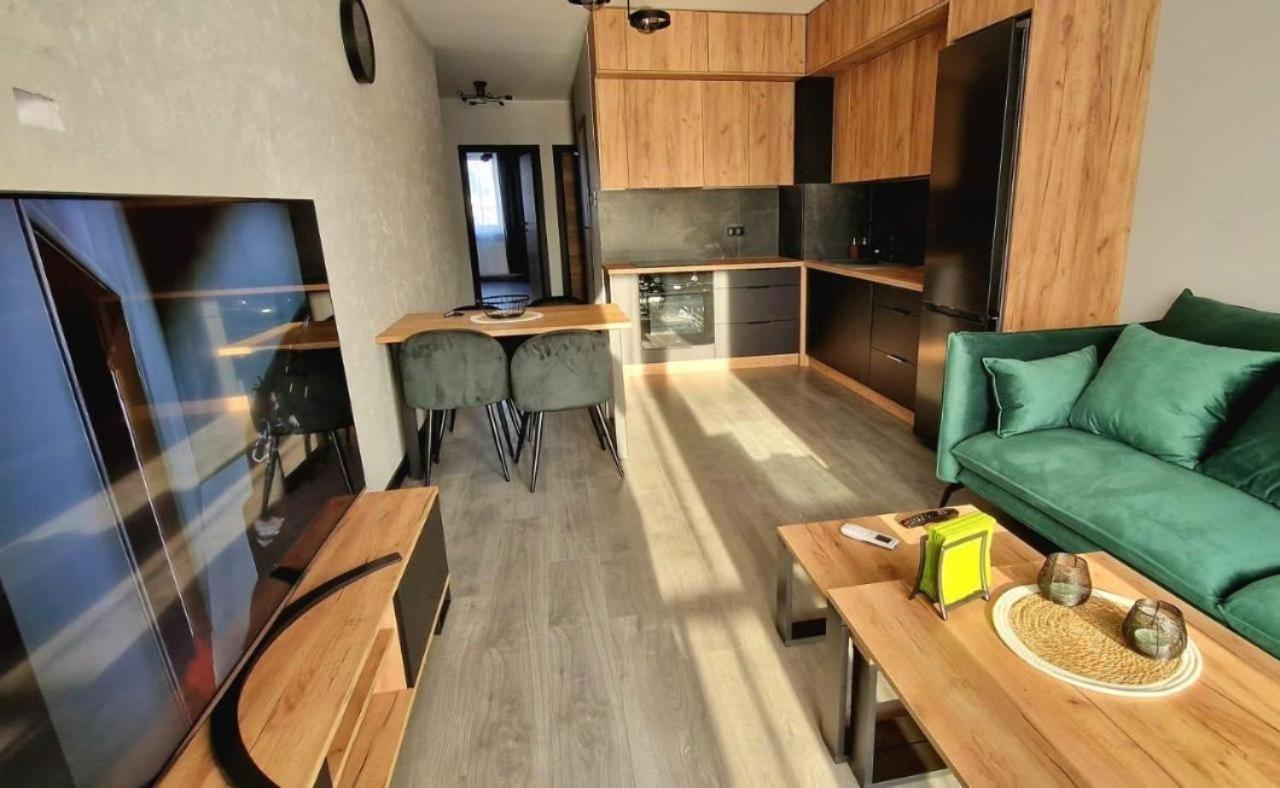 Modern, Airport Designer Double Apartamento Varsóvia