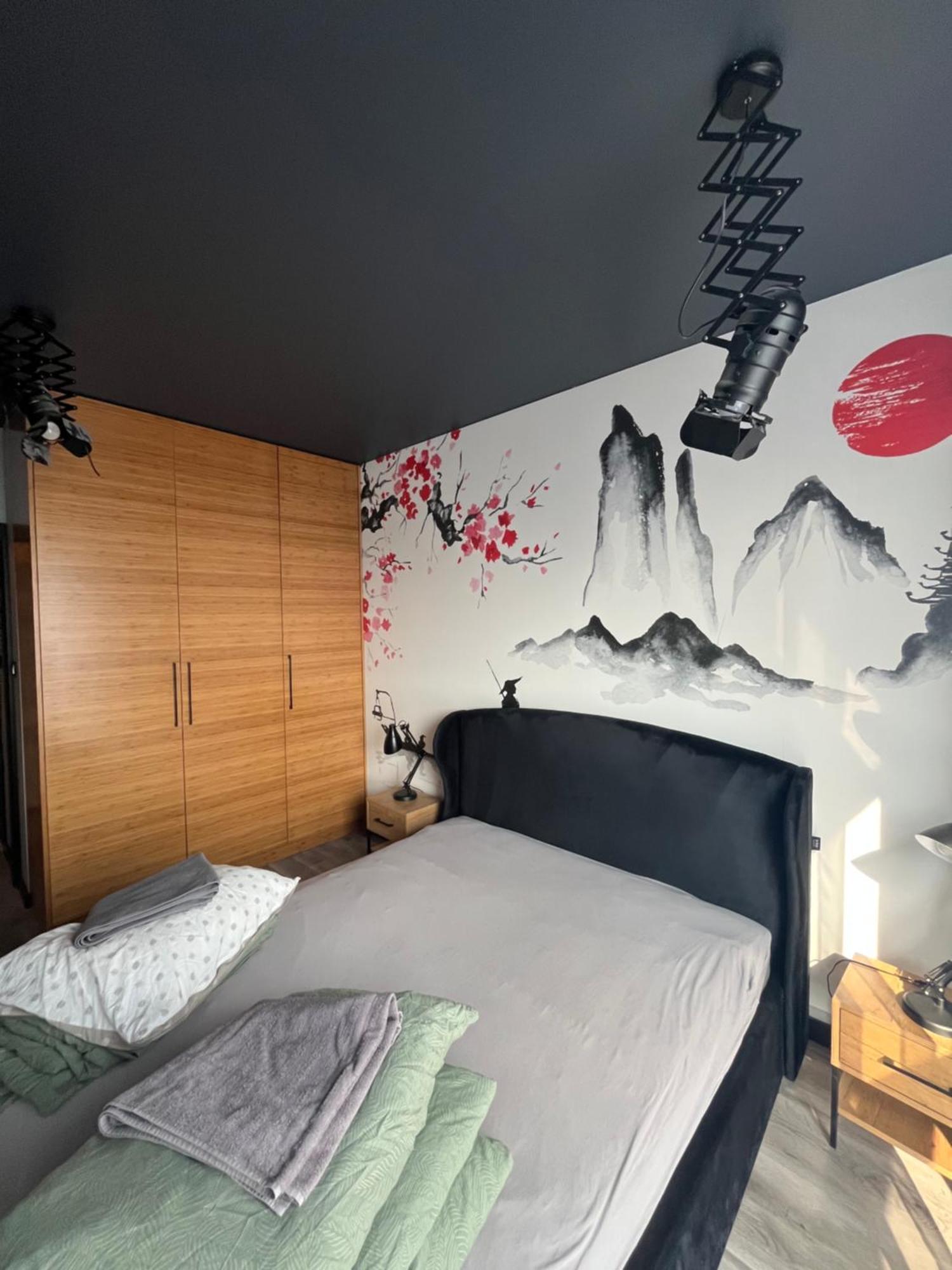 Modern, Airport Designer Double Apartamento *