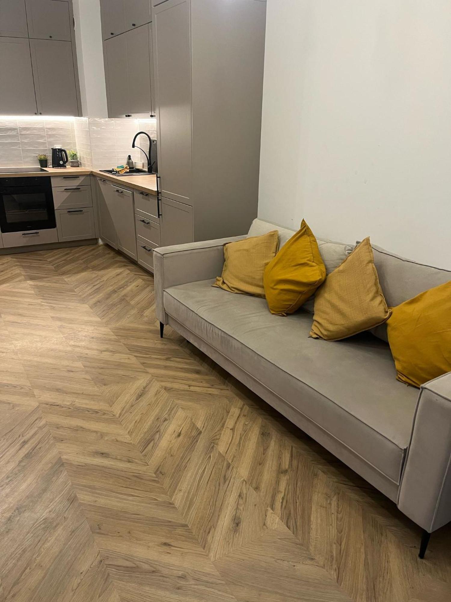 Modern, Airport Designer Double Apartamento Varsóvia