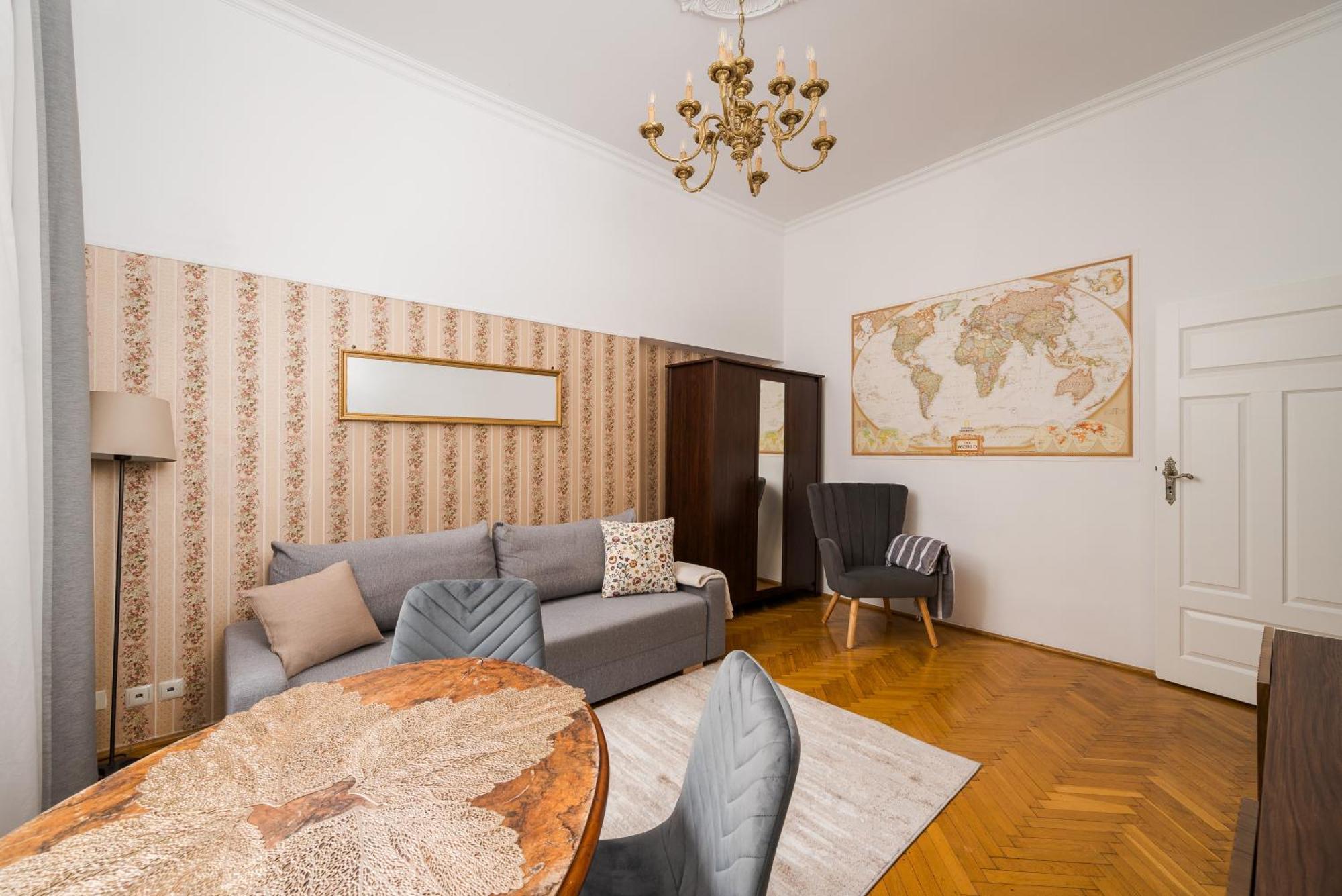 Nowy Swiat 35 With Mezzanine * Warsaw