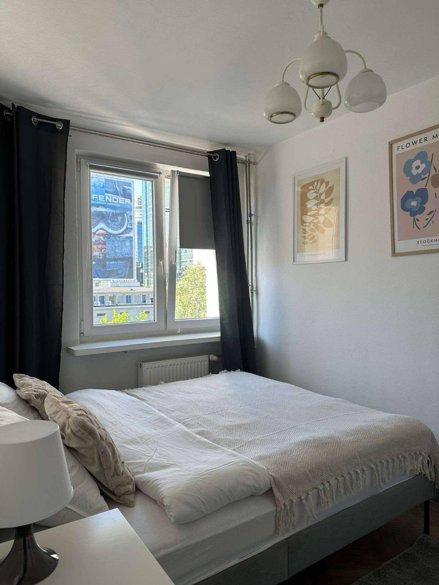 On Center Near To Zlote Tarasy With Perfect View Apartment Warsaw