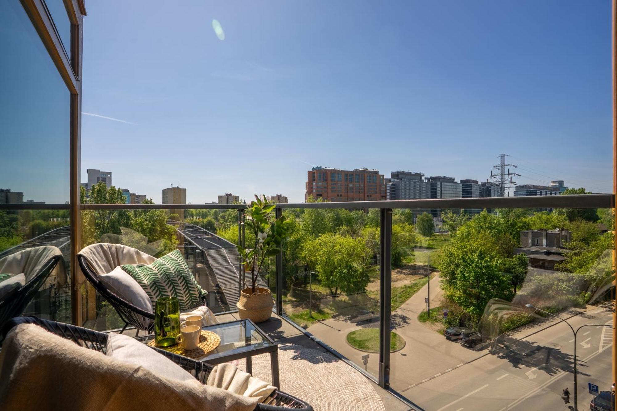 Prestige - 86m2, Two-level Loft, Parking - By Rentujemy Apartment