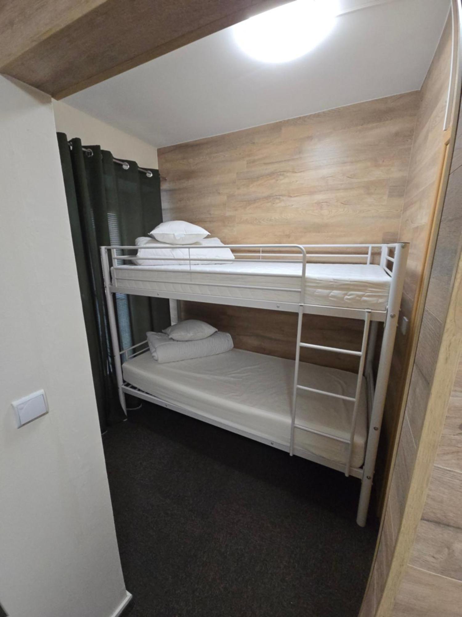 Rooms4rest Skibicka - Private For Tourists - Atr Consulting Sp, Z O,o, Albergue