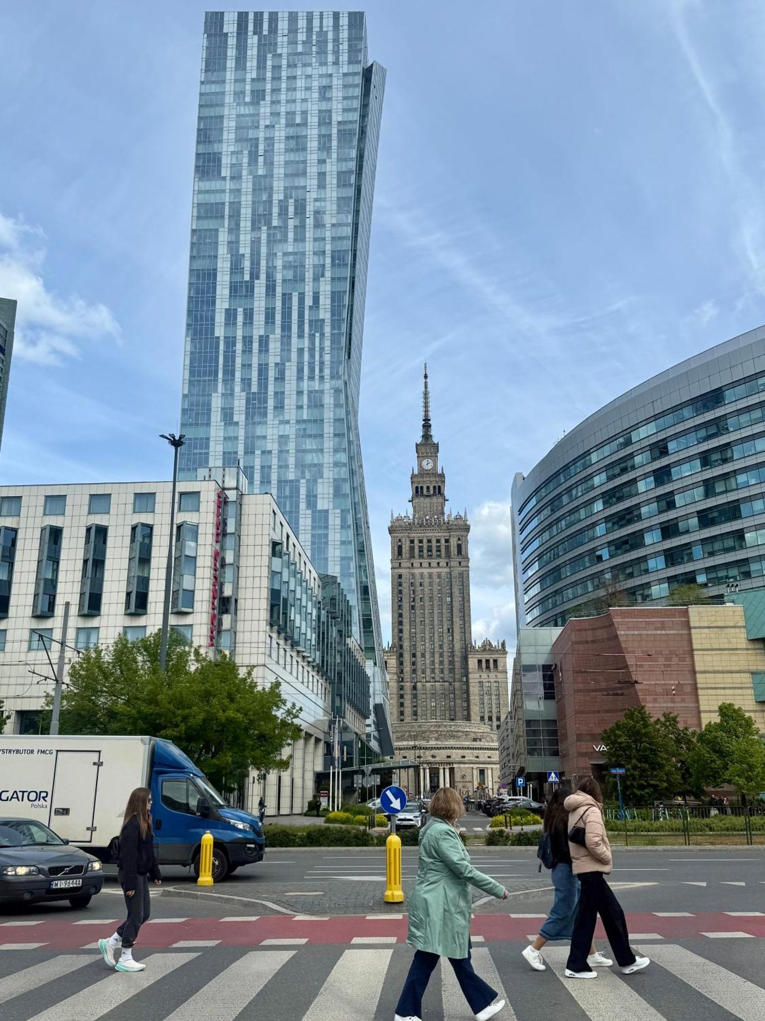 Deluxury Chmielna Apartment Warsaw