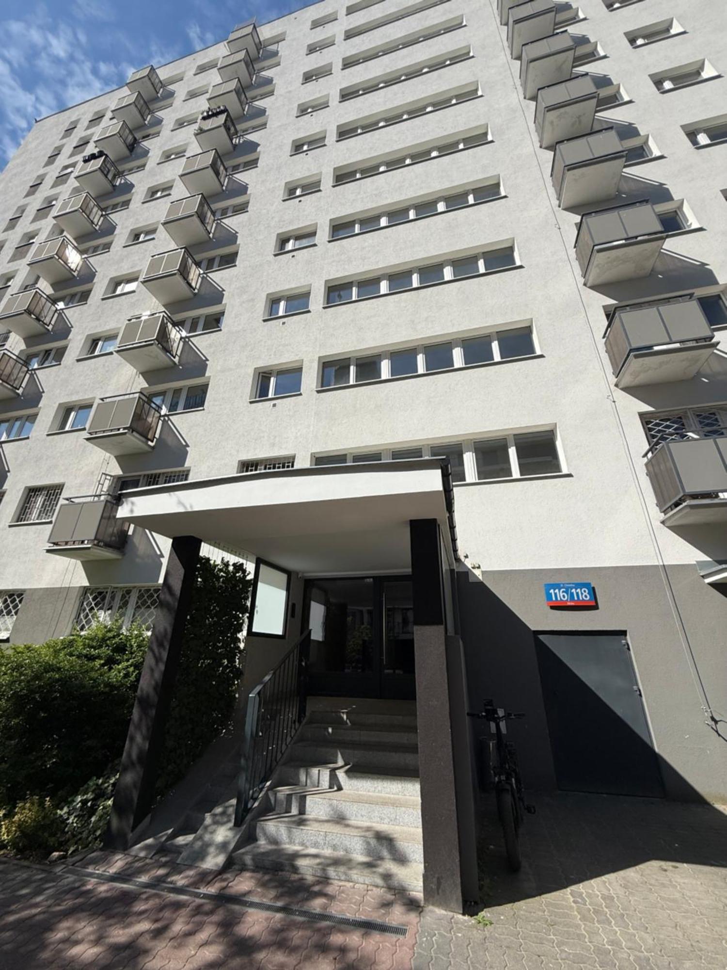 Deluxury Chmielna * Warsaw